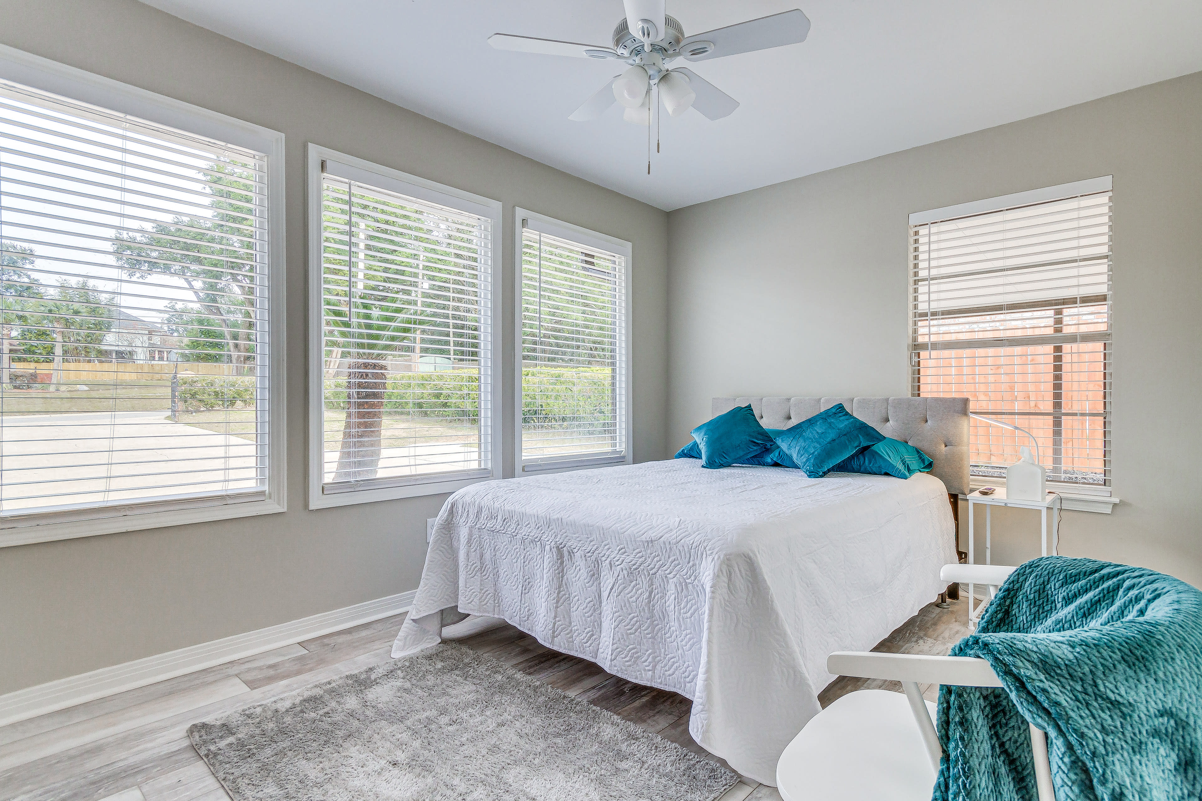 Bedroom 2 | Queen Bed | Ceiling Fans