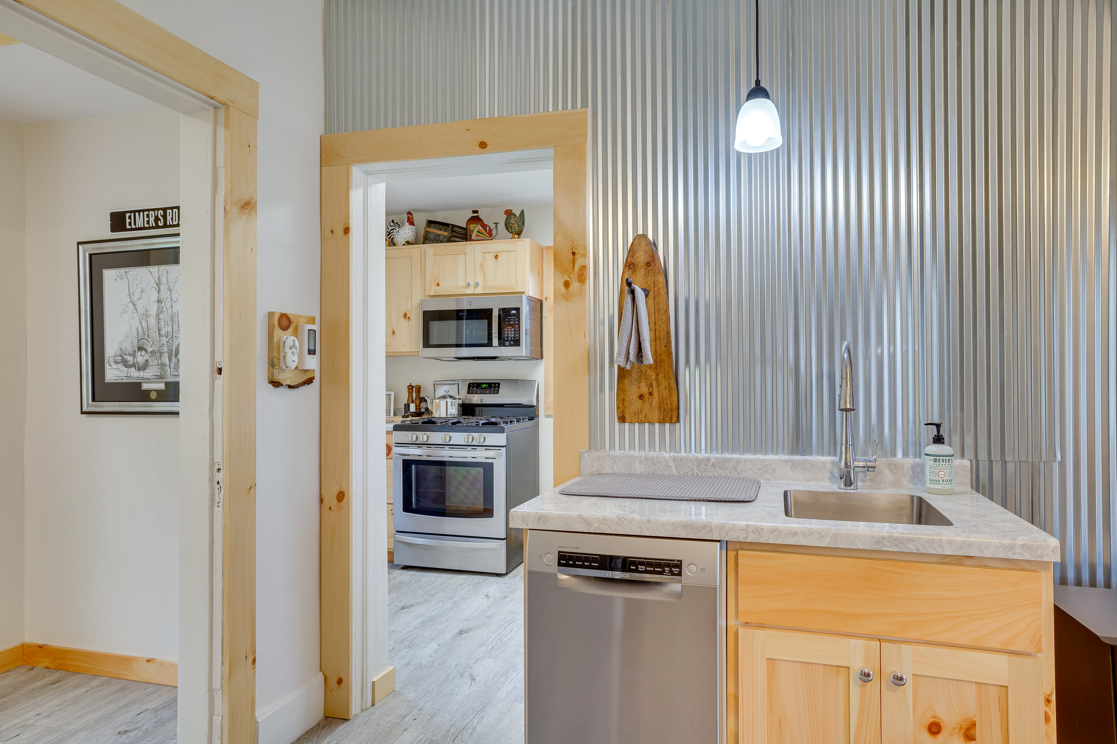 Wet Bar | Dishwasher