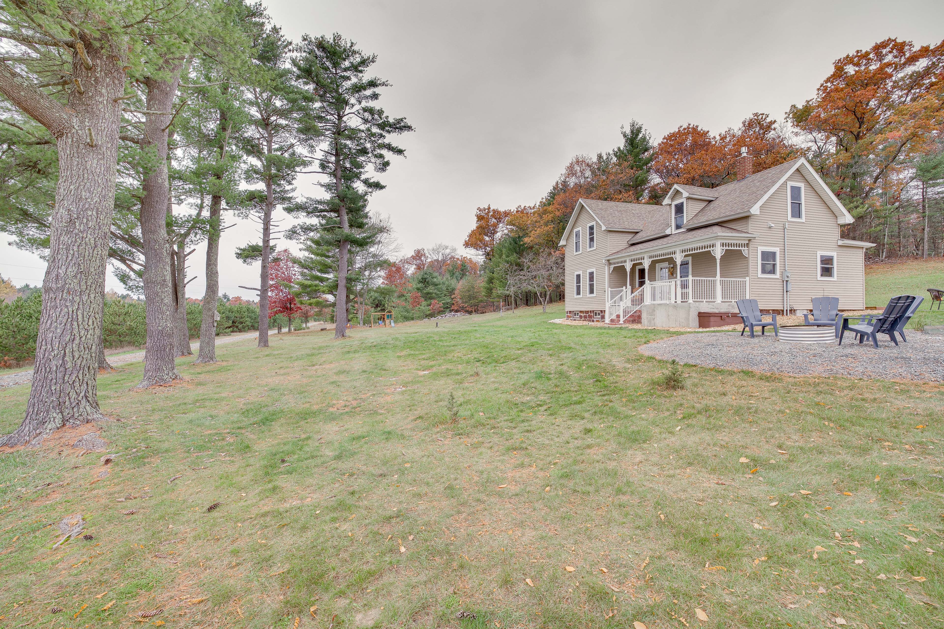 Front Yard | Playground | Fire Pit