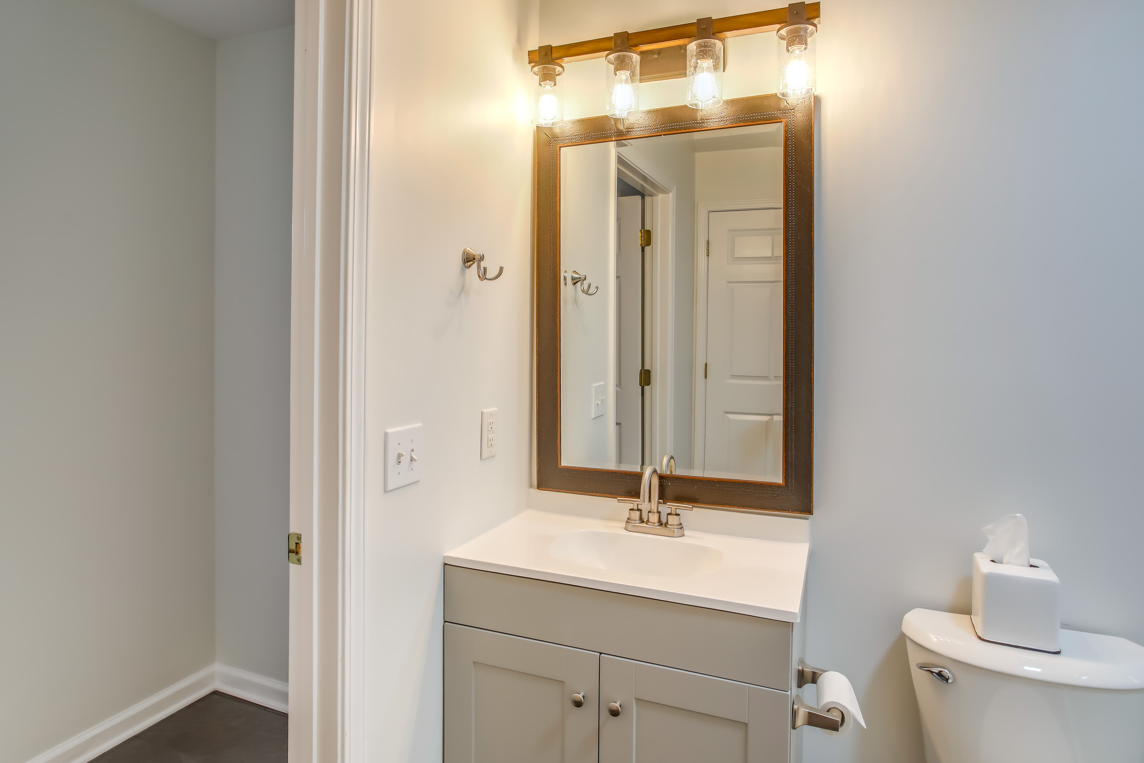 Full Bathroom | Walk-In Shower | Towels Provided | Hair Dryer