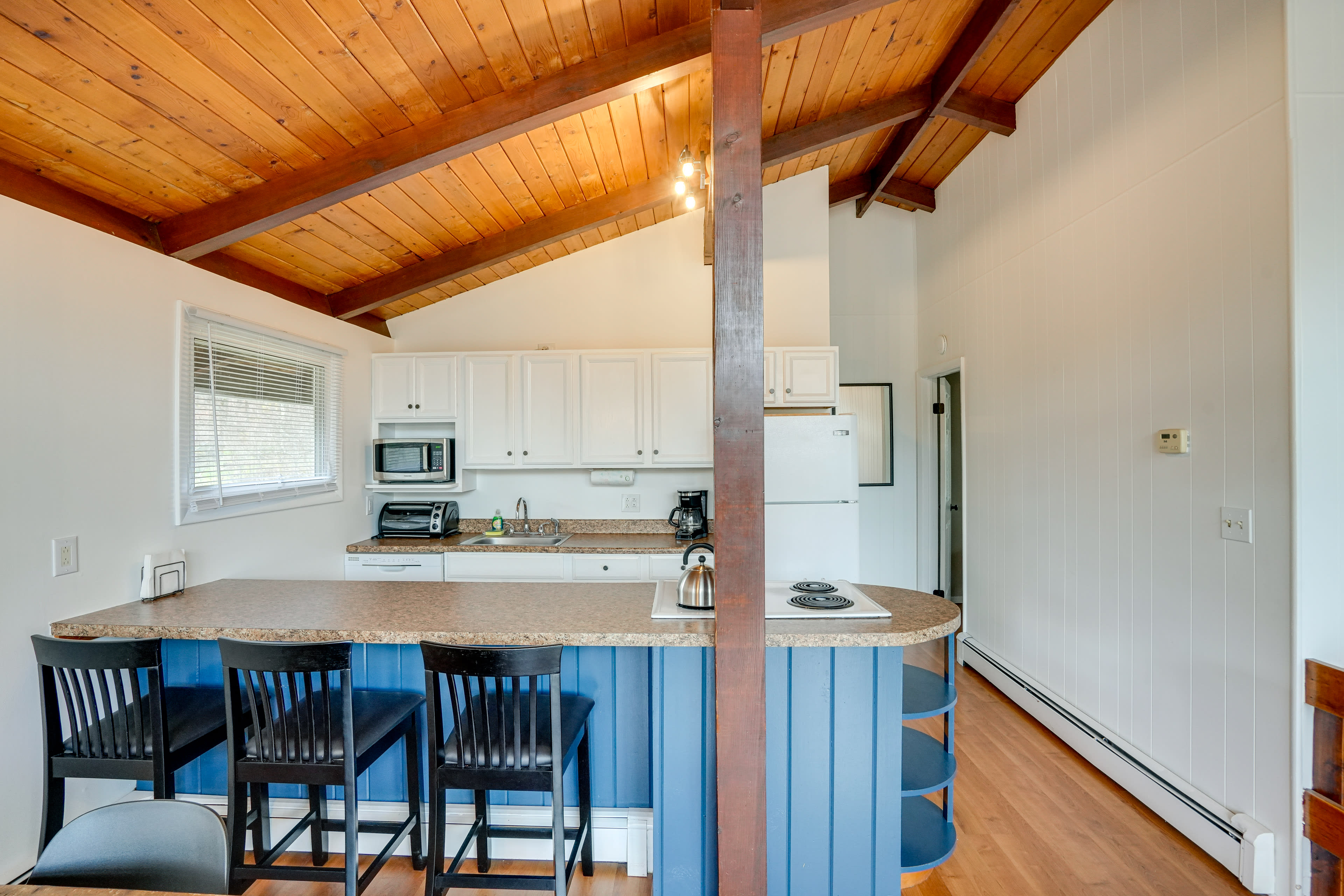 Kitchen | 2nd Floor | Coffee Pot | Toaster Oven