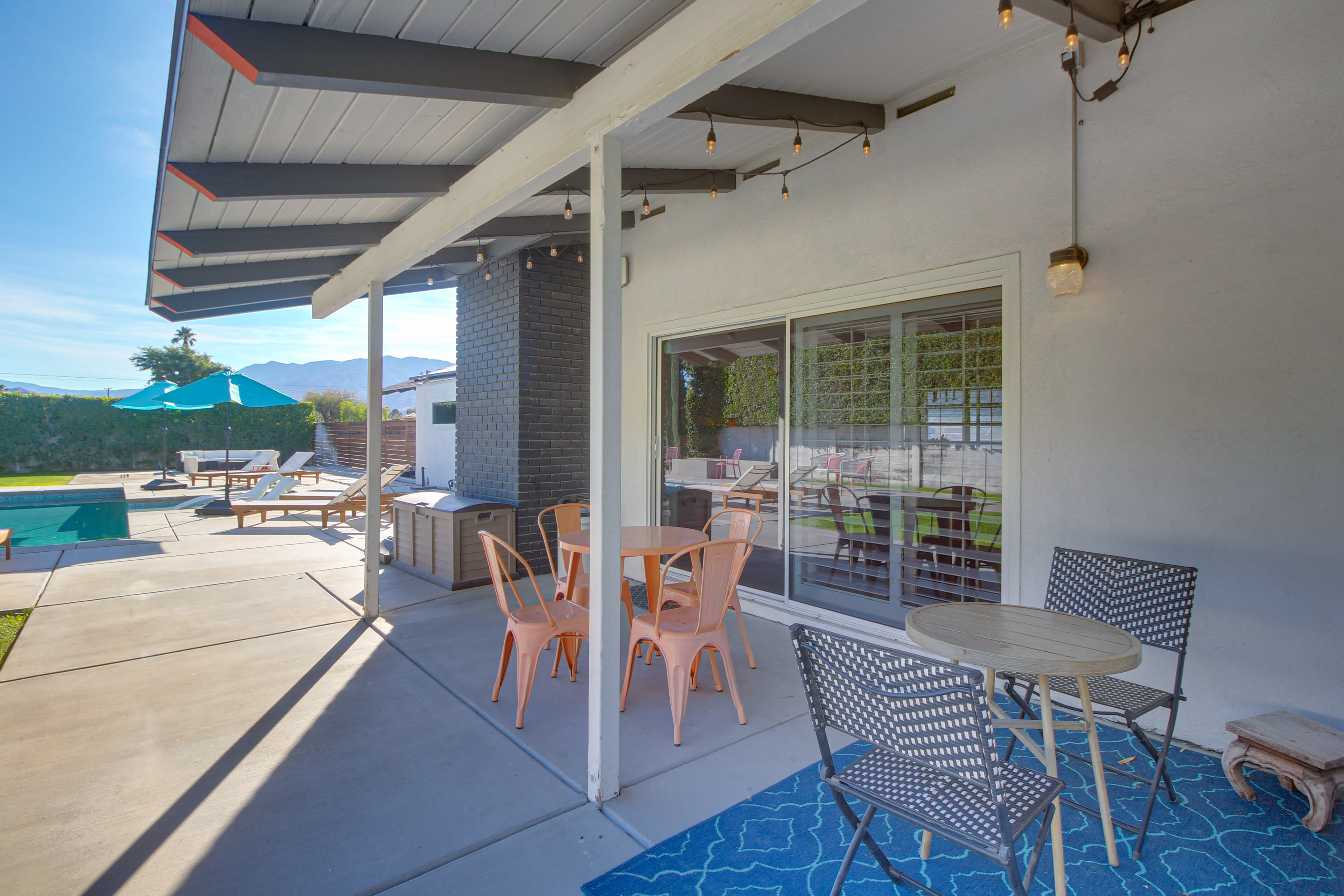 Outdoor Dining Area