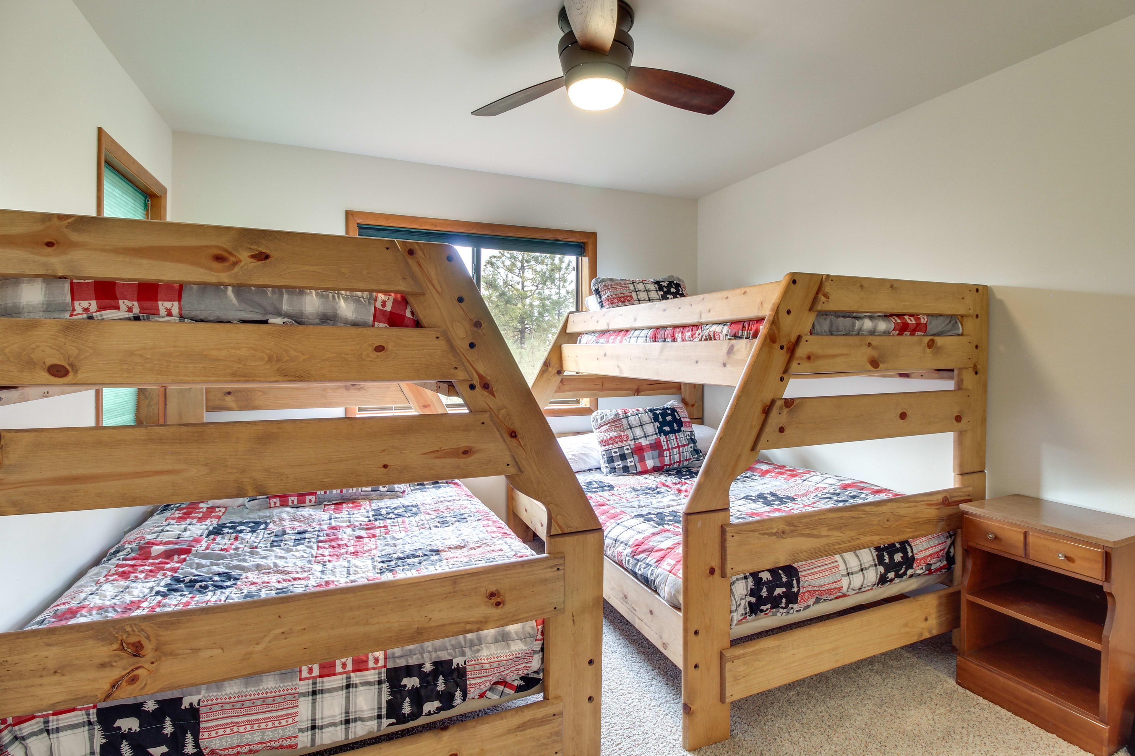 Bedroom 3 | 2 Twin/Full Bunk Beds