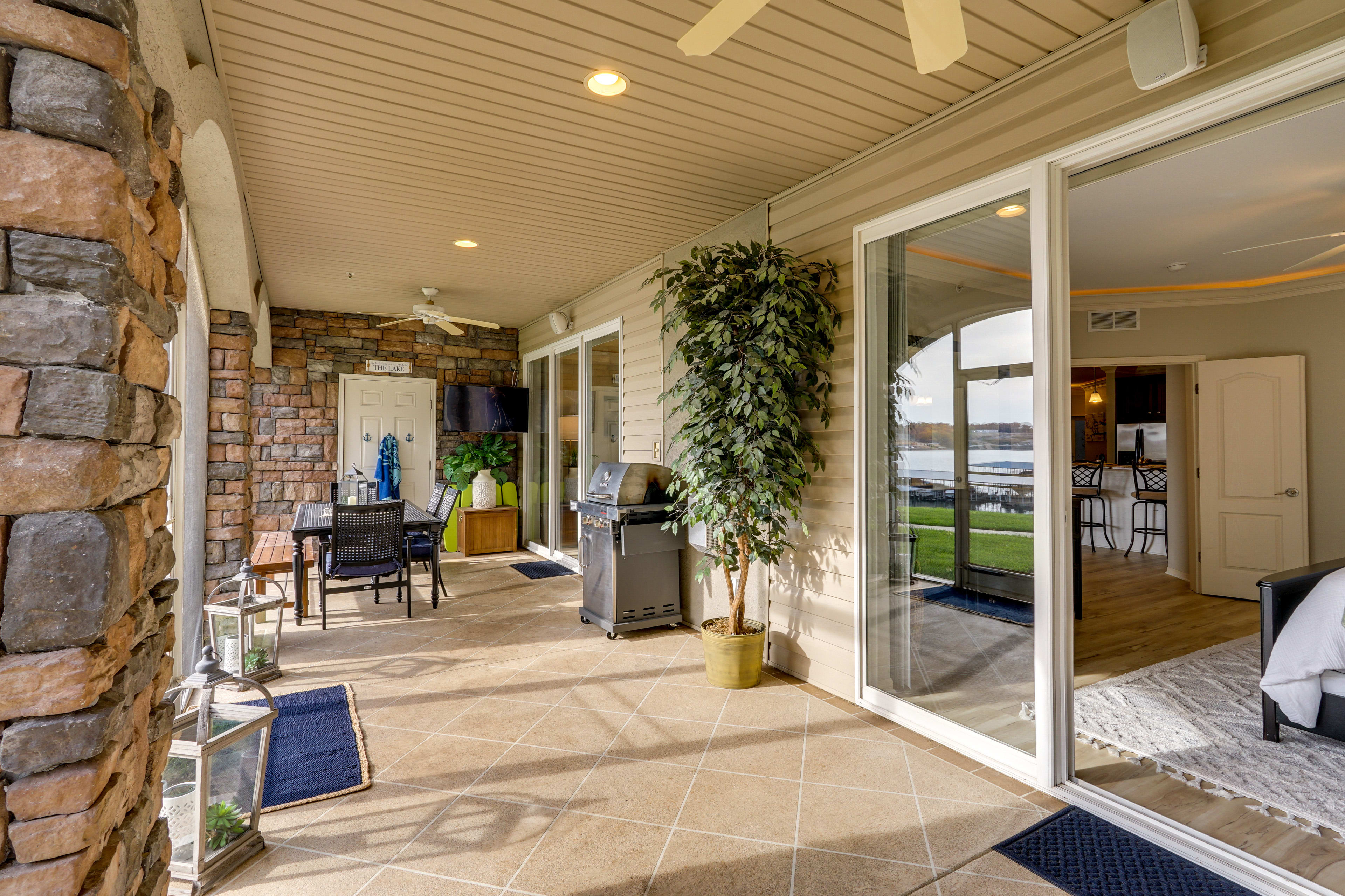Screened-In Patio | Outdoor Seating Areas | Lake Views