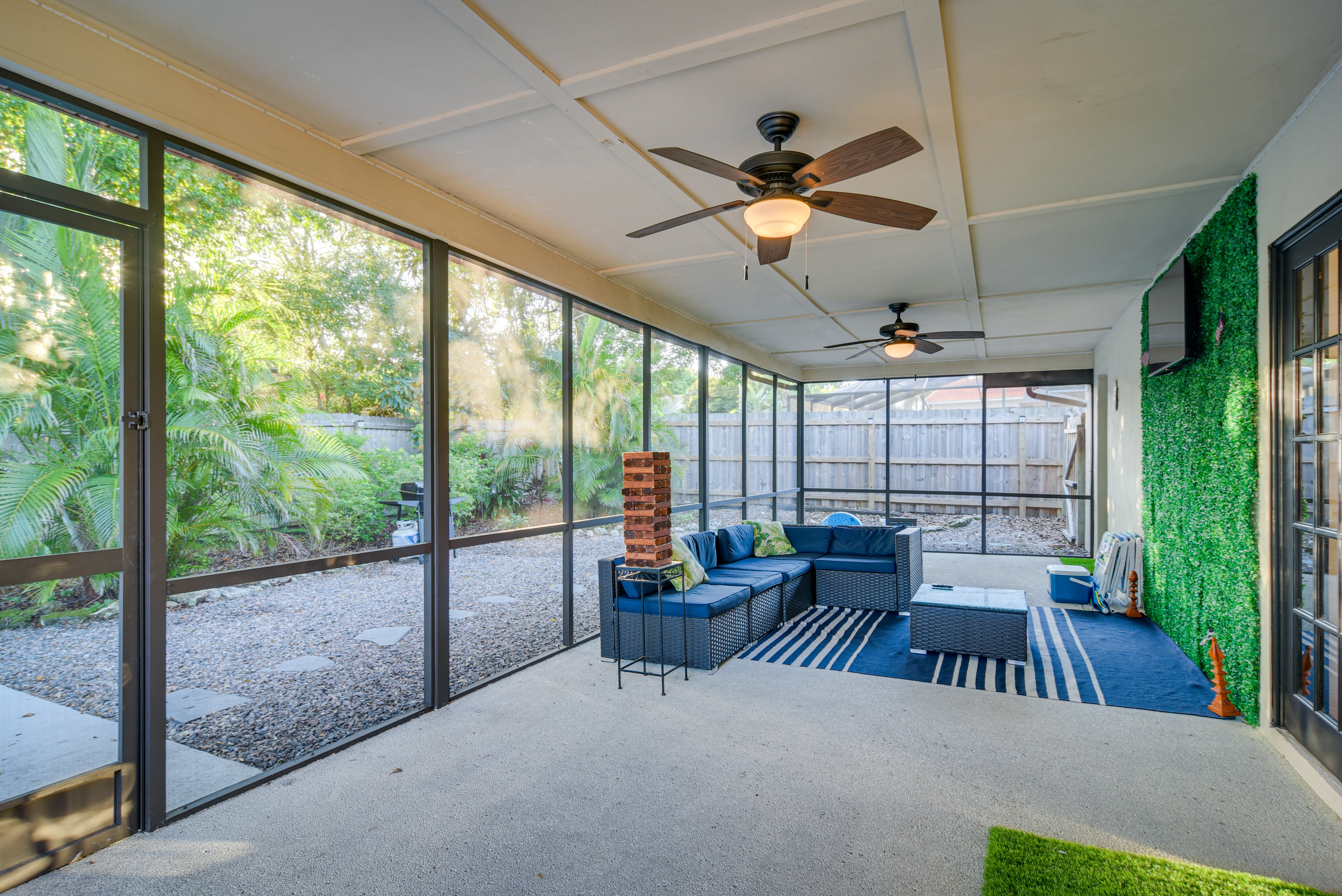 Screened Porch | Ceiling Fan