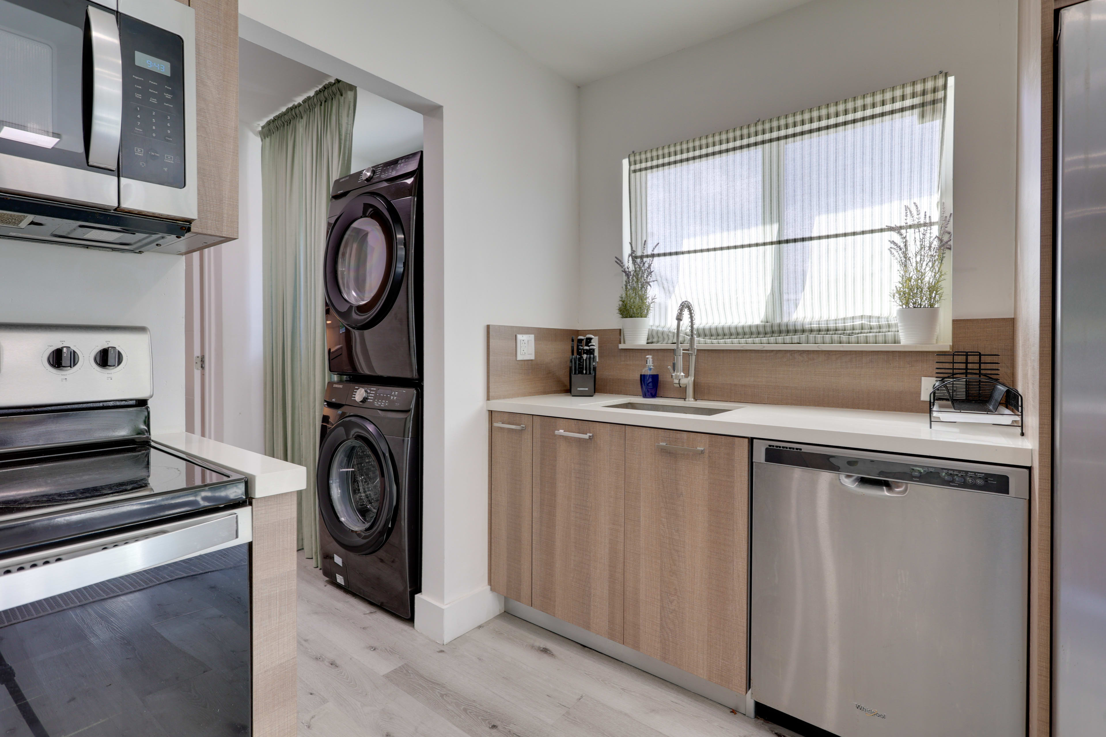 Laundry Area | Washer/Dryer | Laundry Detergent