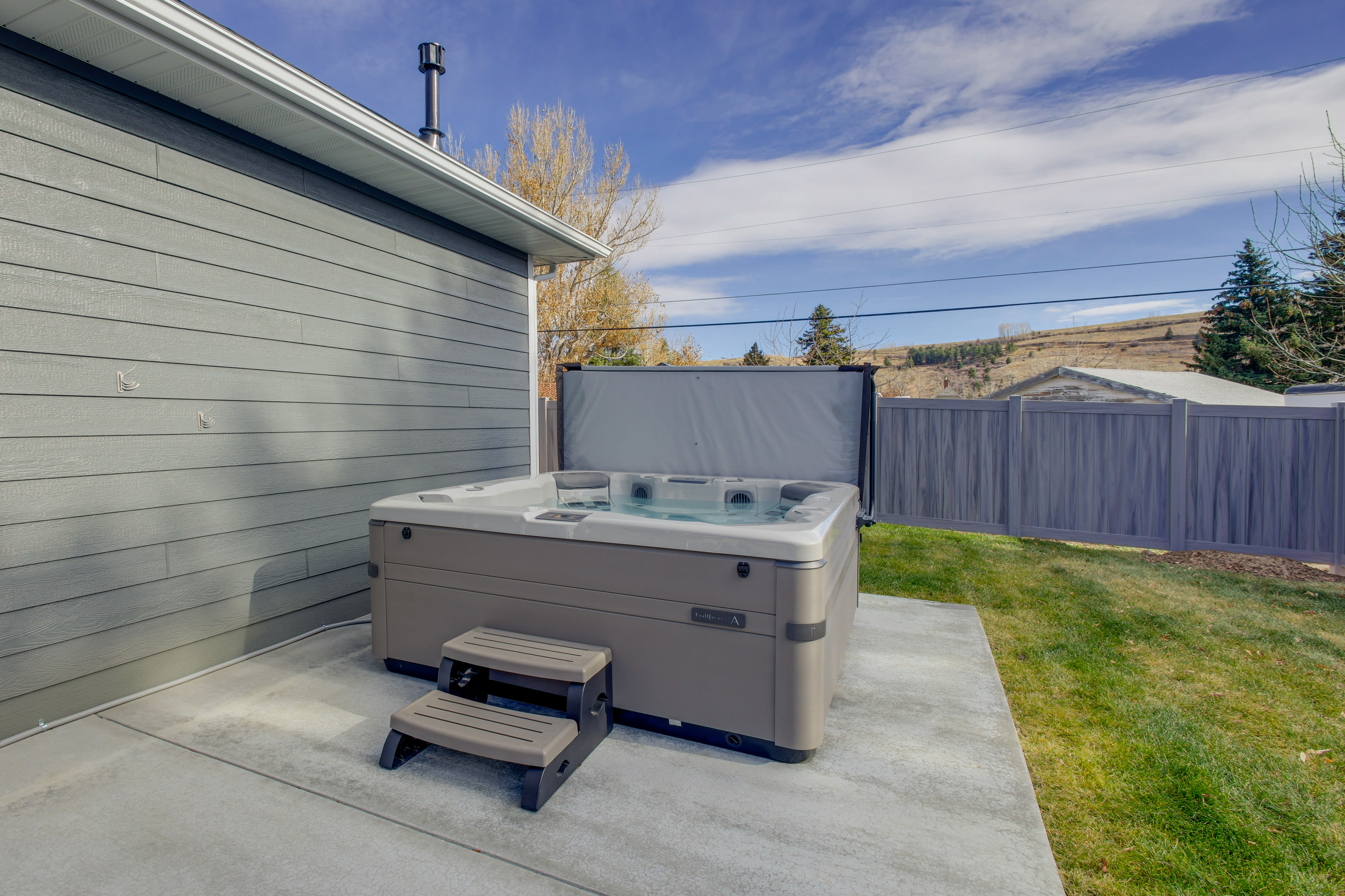 Private Fenced Backyard | Hot Tub