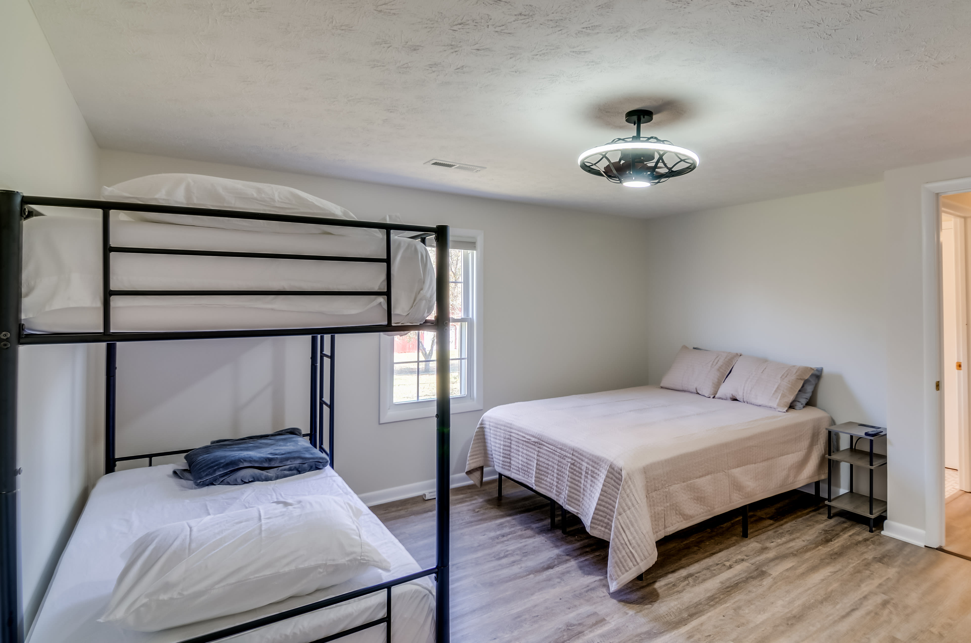 Bedroom 4 | Queen Bed | Twin Bunk Bed | 2nd Floor