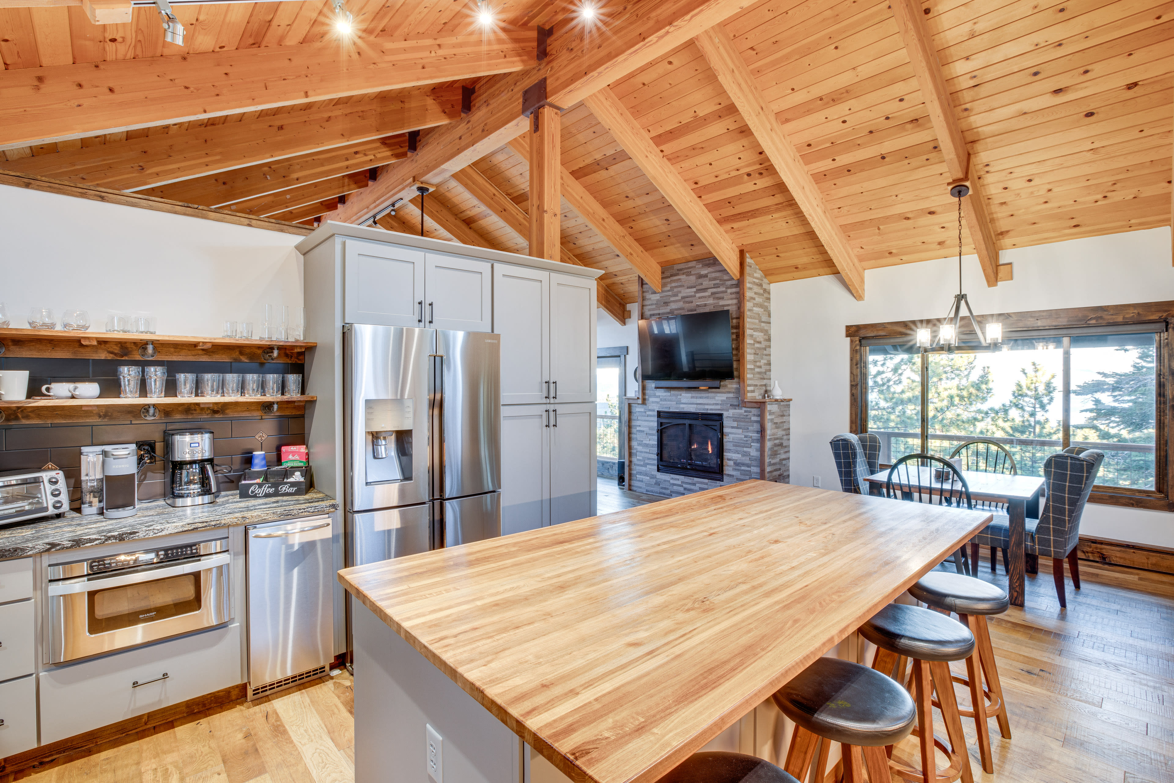 Kitchen | Coffee Bar | Cooking Basics | Dining Area