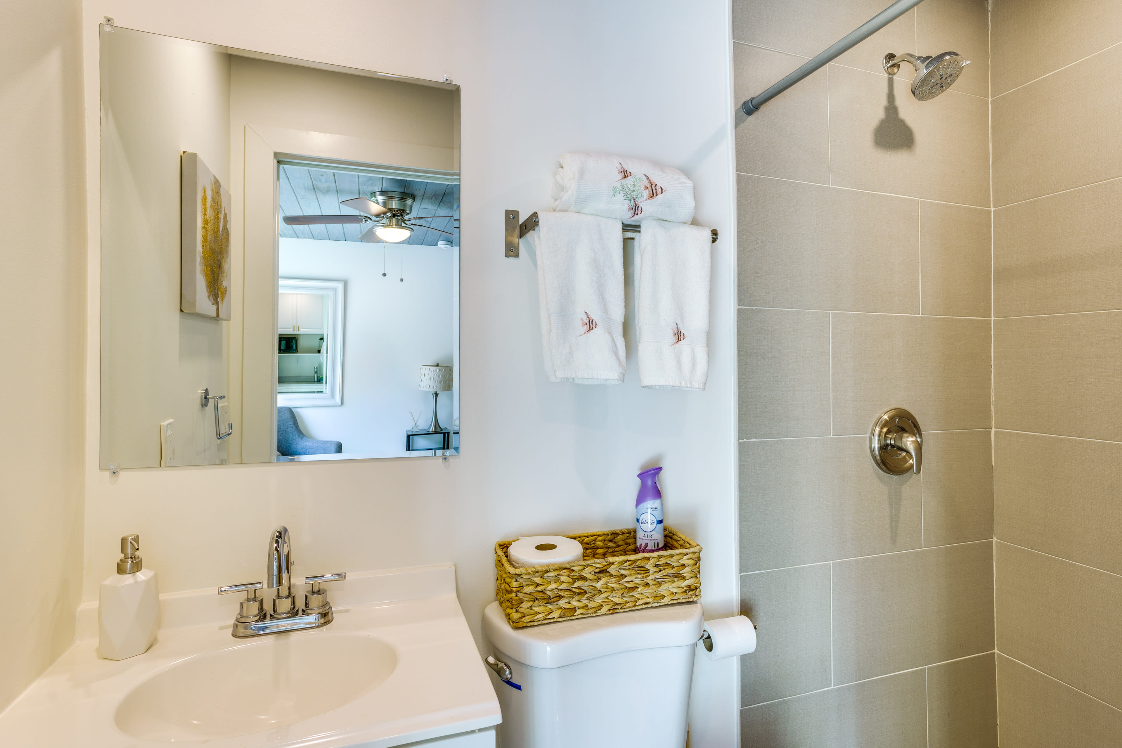 Guest House Bathroom