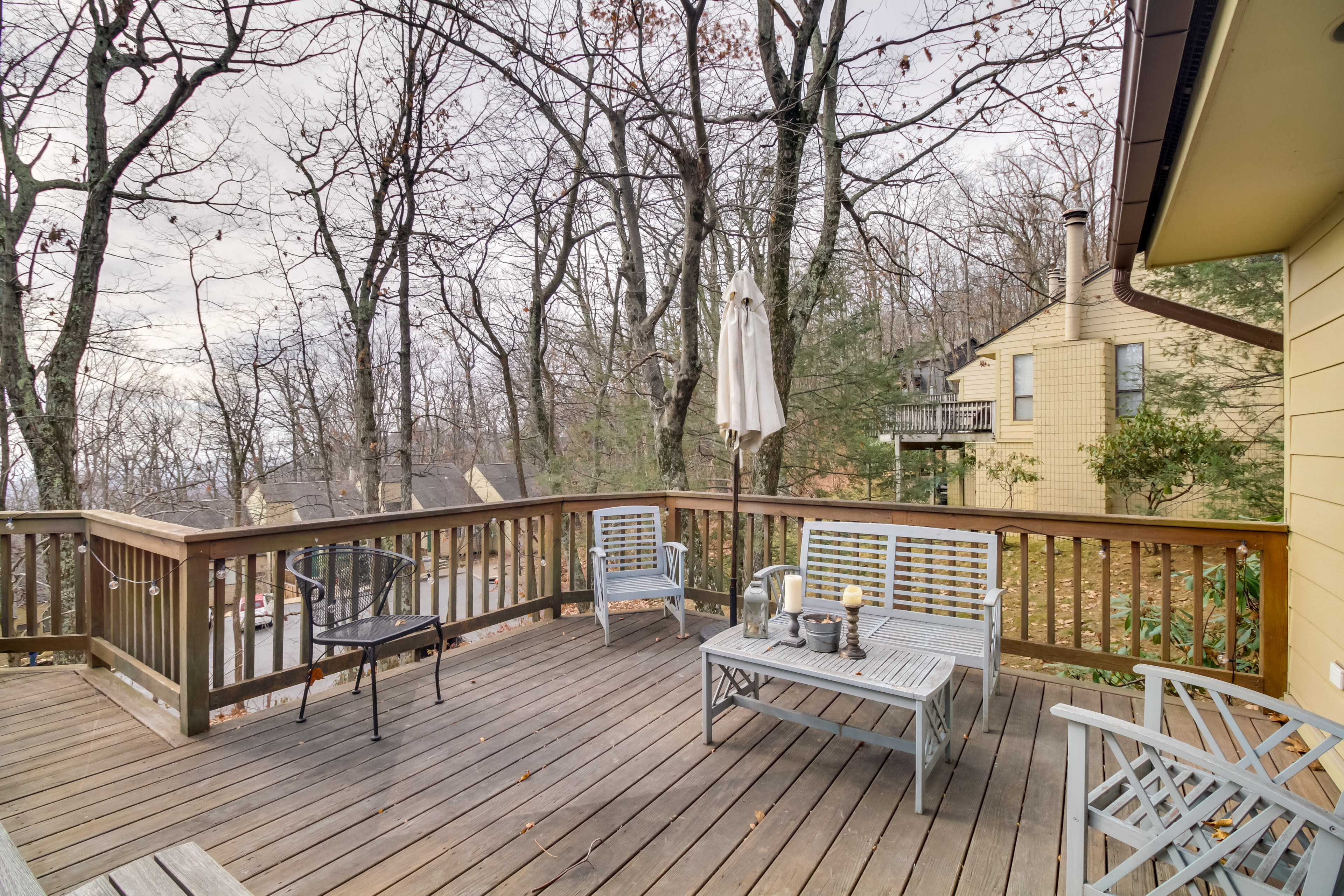 2nd-Floor Deck | Patio Seating | Outdoor Dining