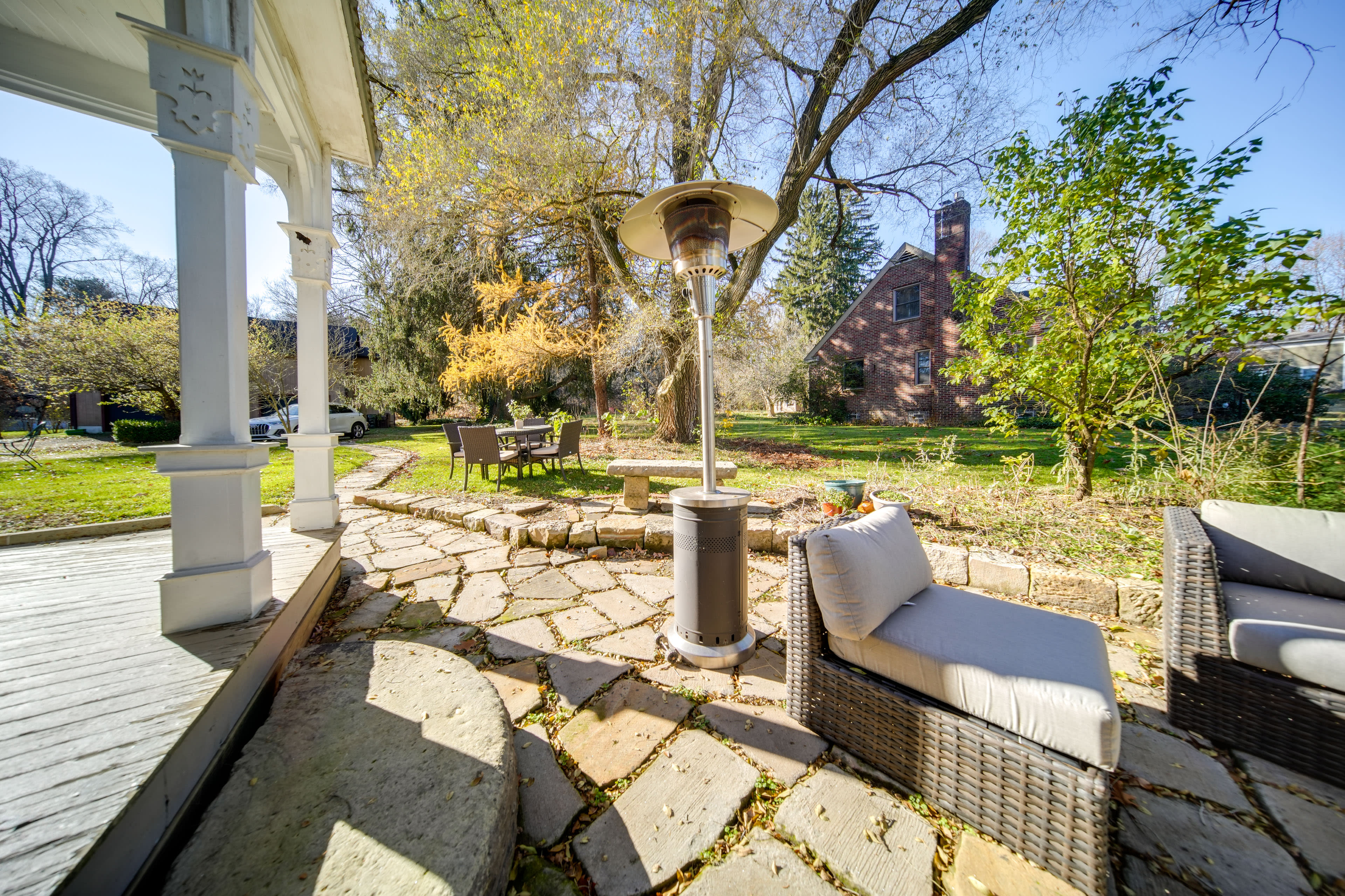 Private Patio | Backyard | Outdoor Dining Area