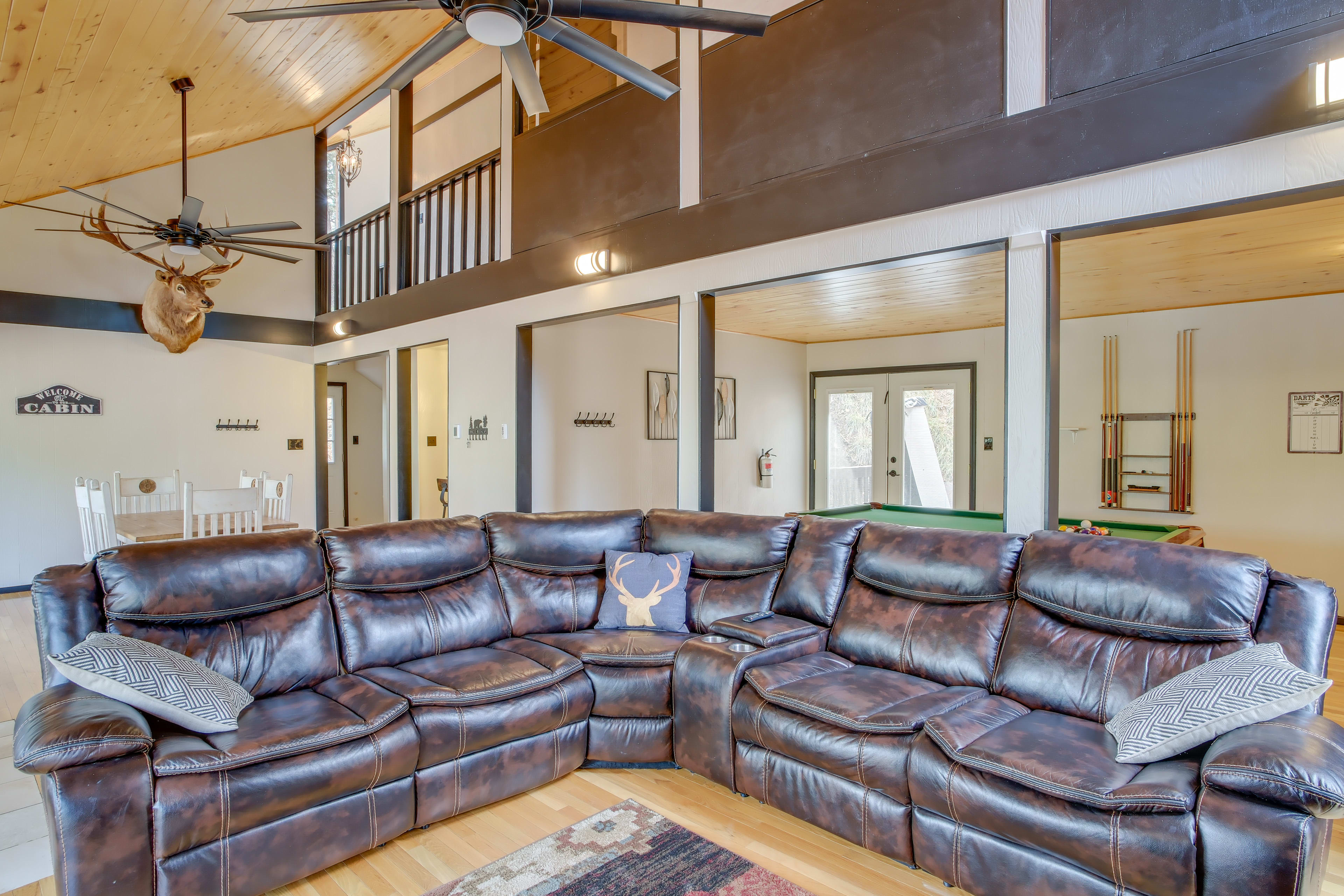 Ruidoso Vacation Rental | 3BR | 2.5BA | 2,535 Sq Ft | Stairs to Access