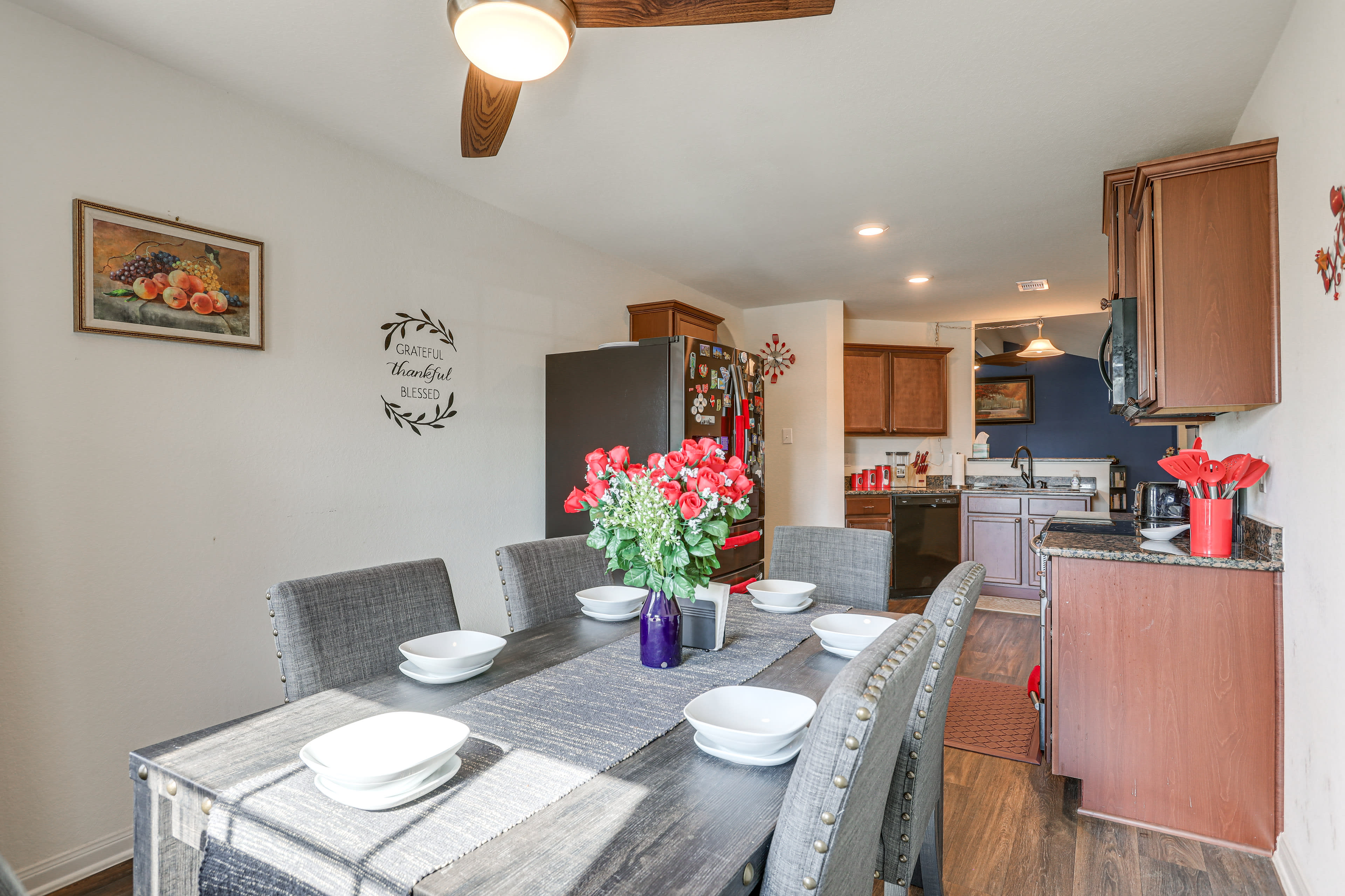 Dining Area | Dishware/Flatware | Trash Bags/Paper Towels