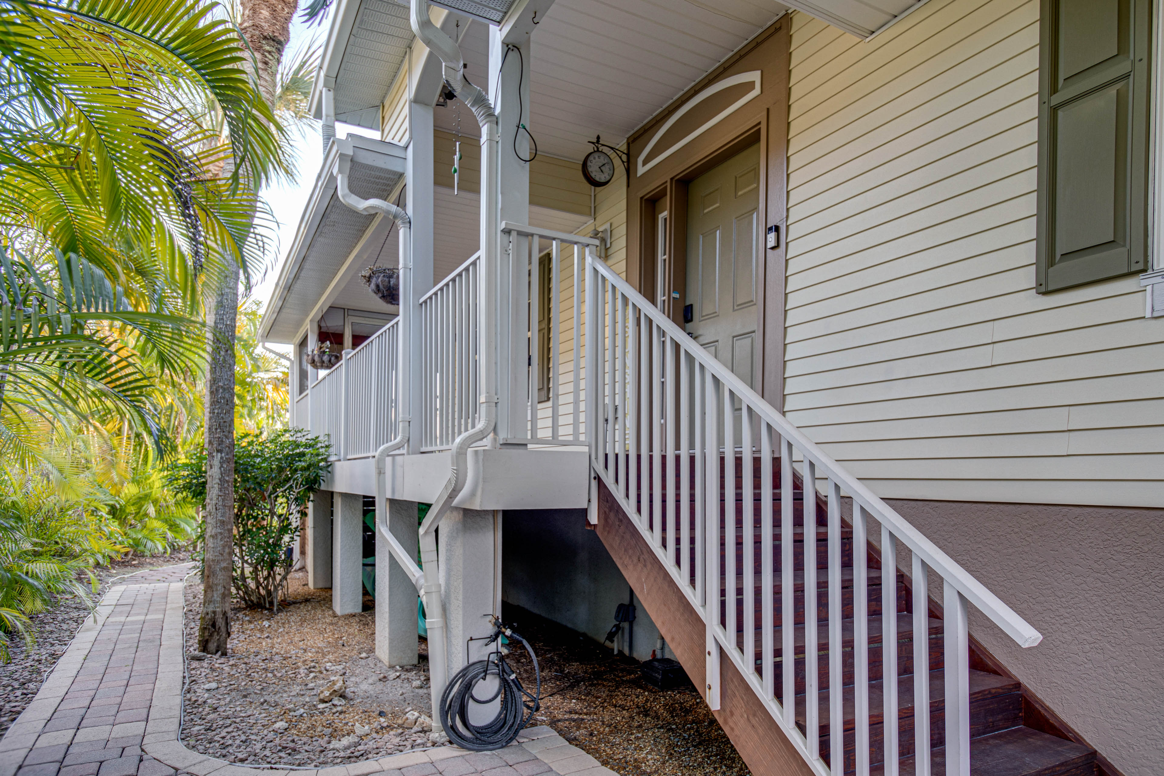 Front Entry | 3 Exterior Security Cameras