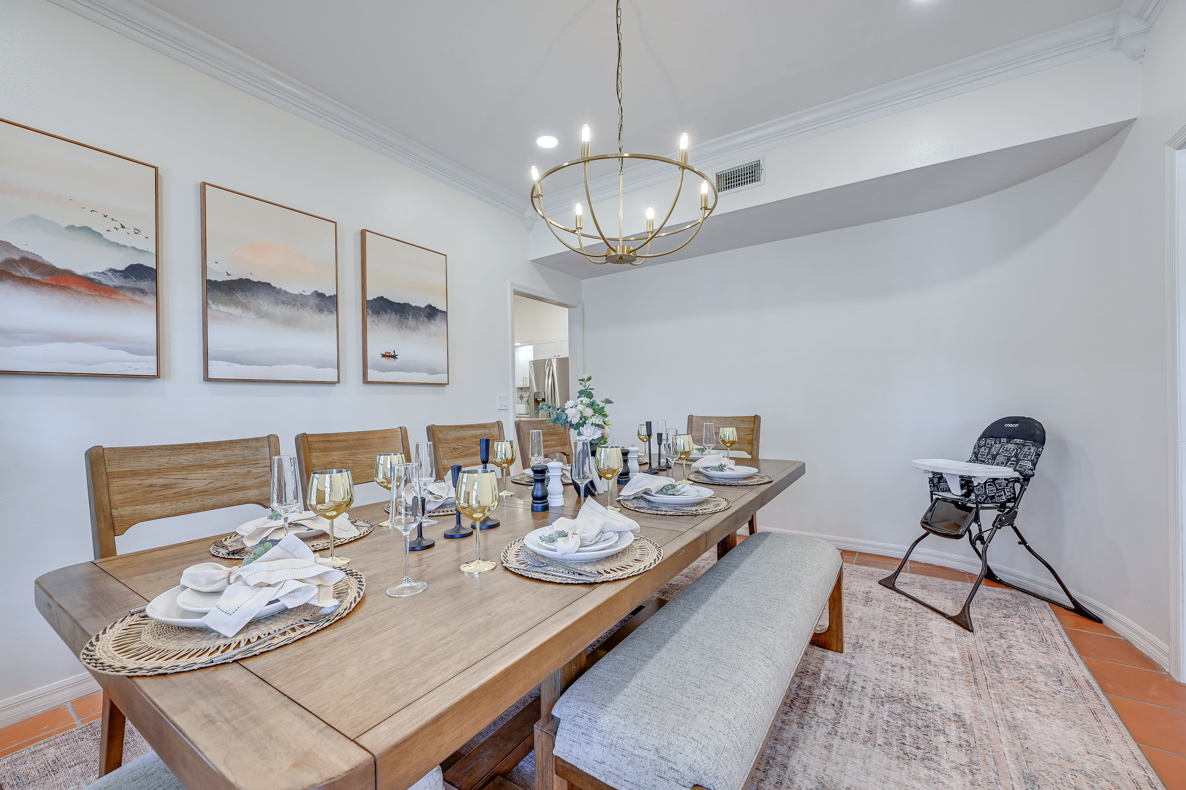 Dining Area | Dishware/Flatware Provided | High Chair