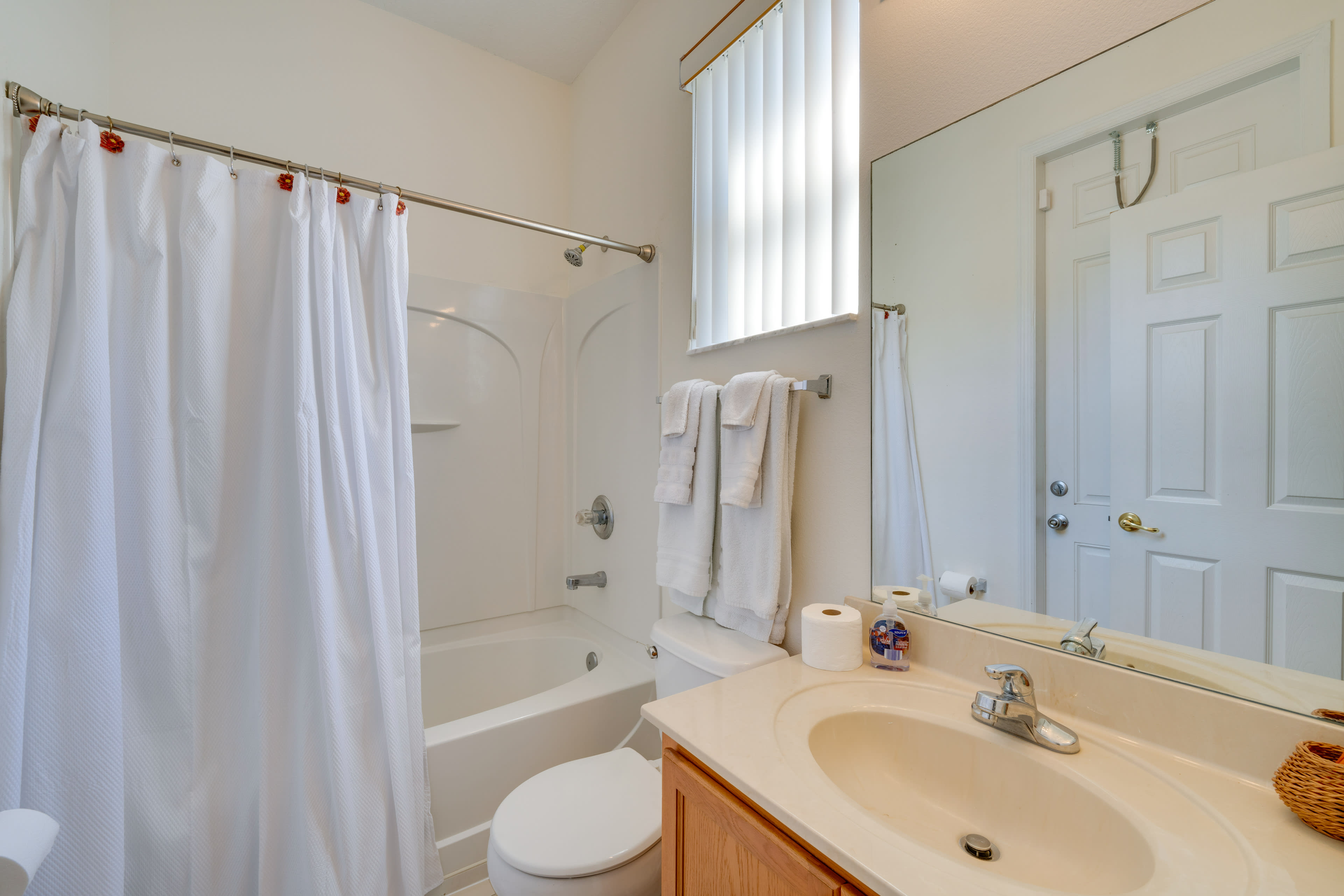 En-Suite Bathroom | 1st Floor