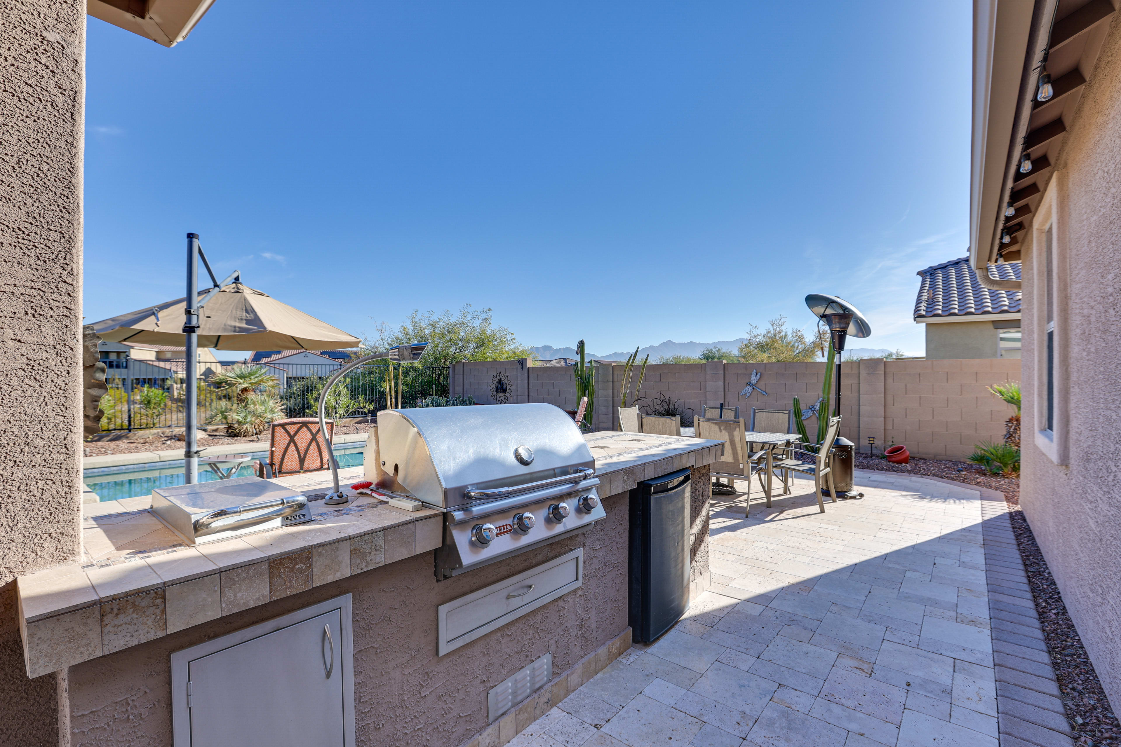 Outdoor Kitchen | Gas Grill