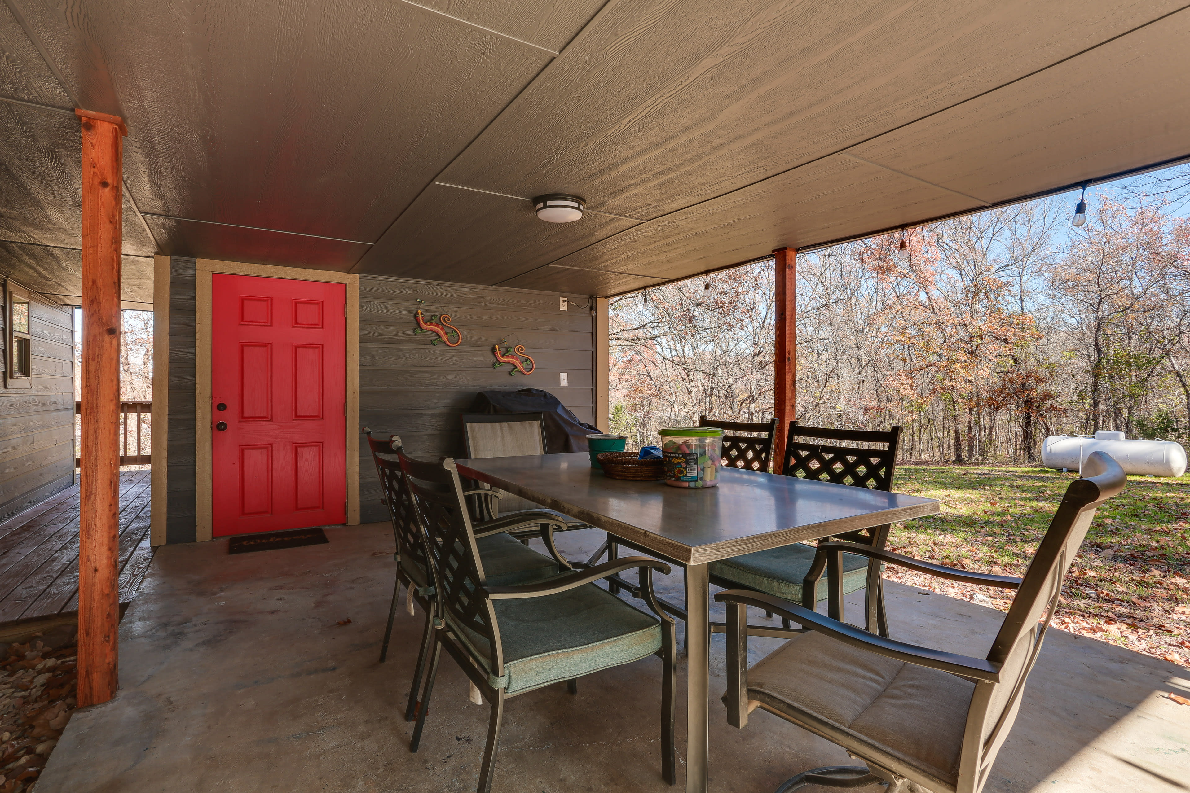 Covered Patio | Outdoor Dining Area | Charcoal Grill