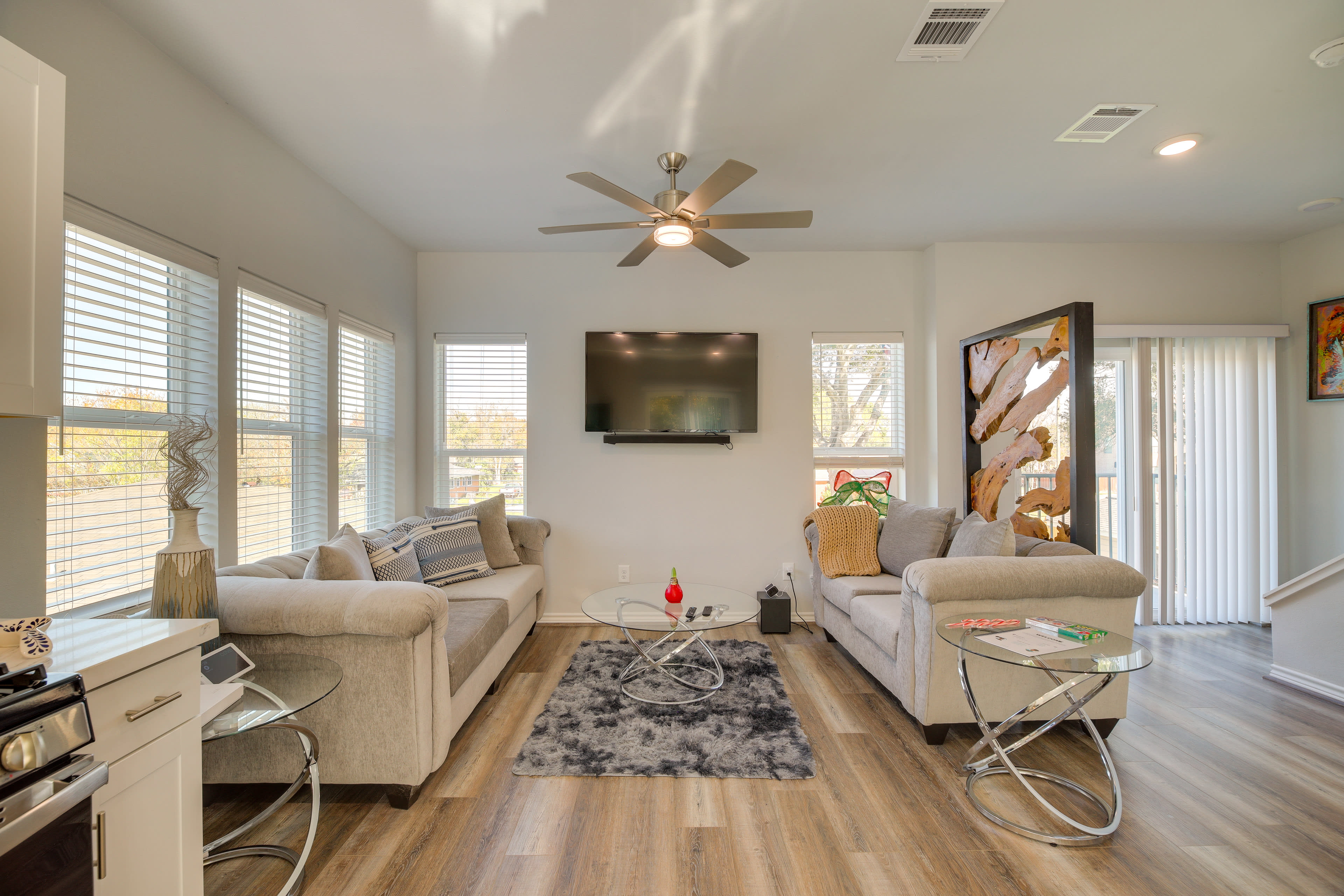 Living Room | Central Air Conditioning & Heating