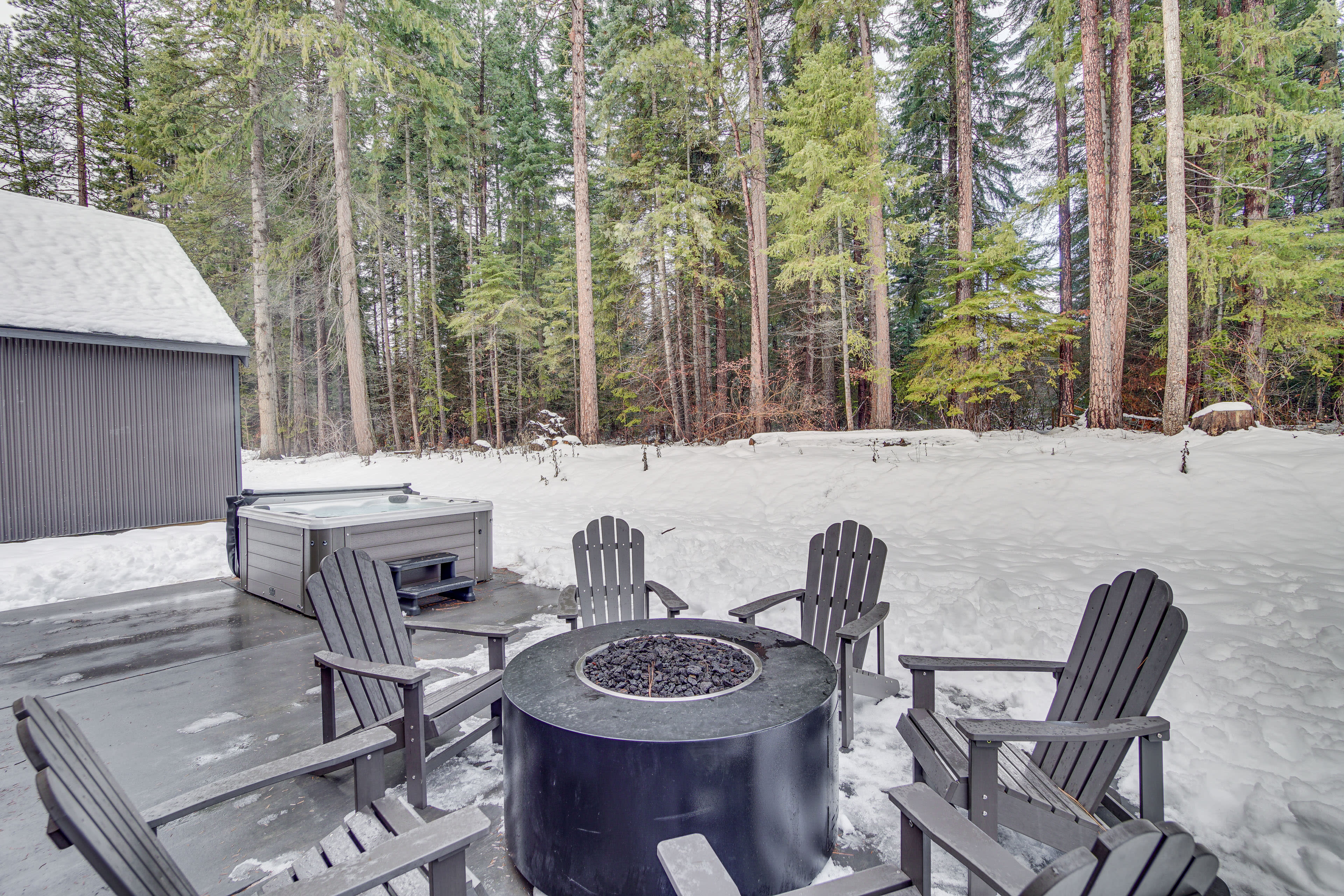 Private Hot Tub | Gas Fire Pit