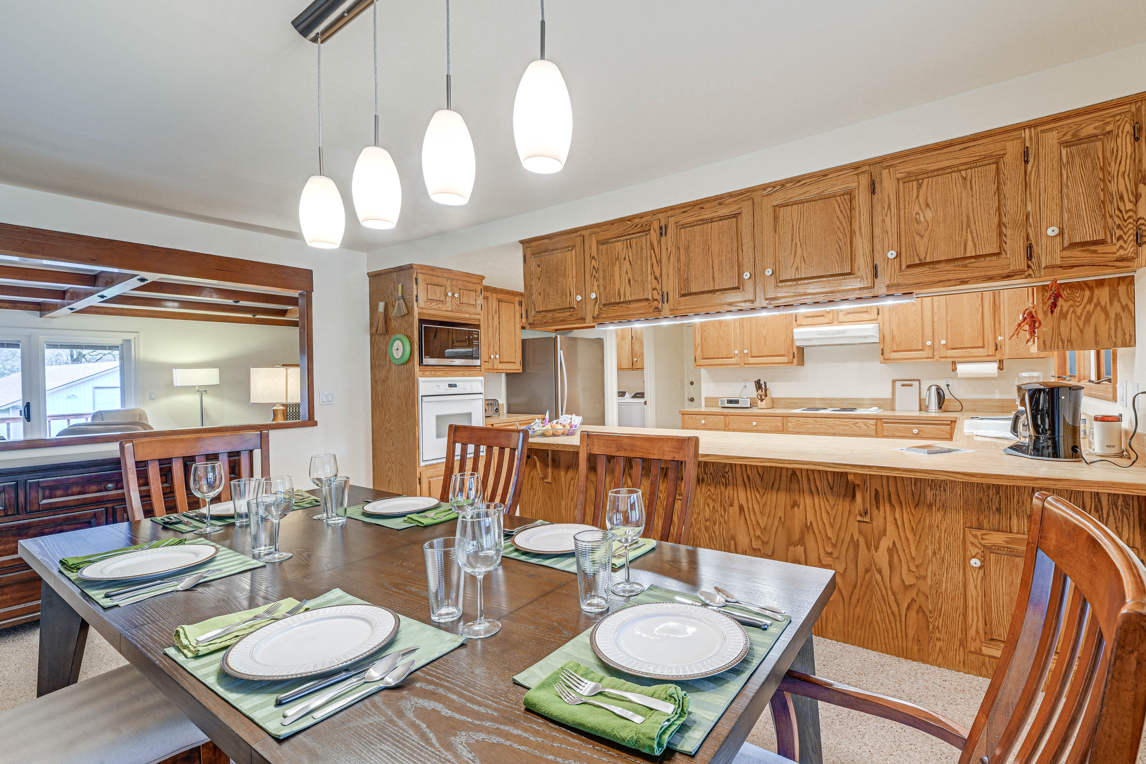 Dining Area | Fully Equipped Kitchen | Cooking Basics