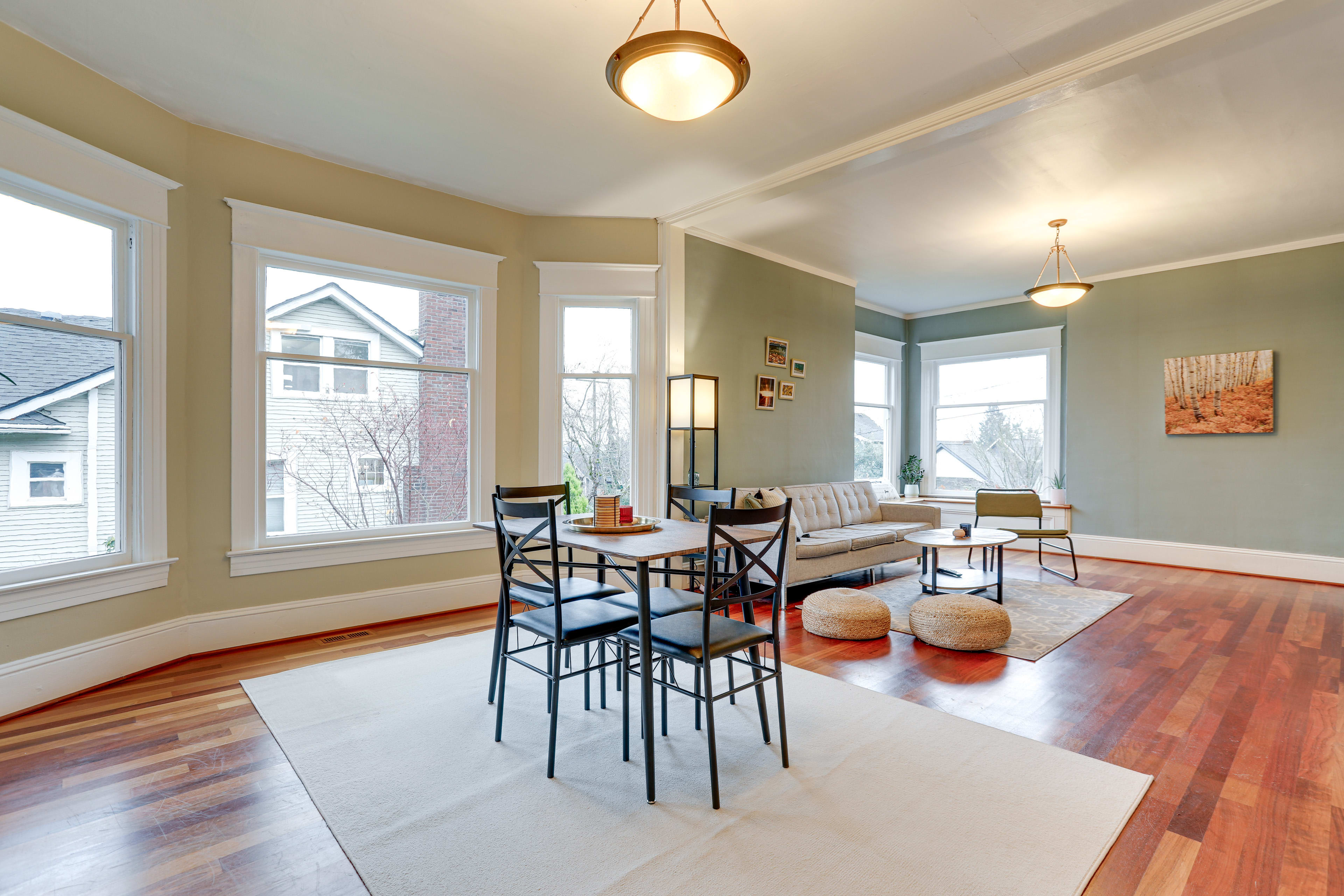 Dining Area | Dishware/Flatware