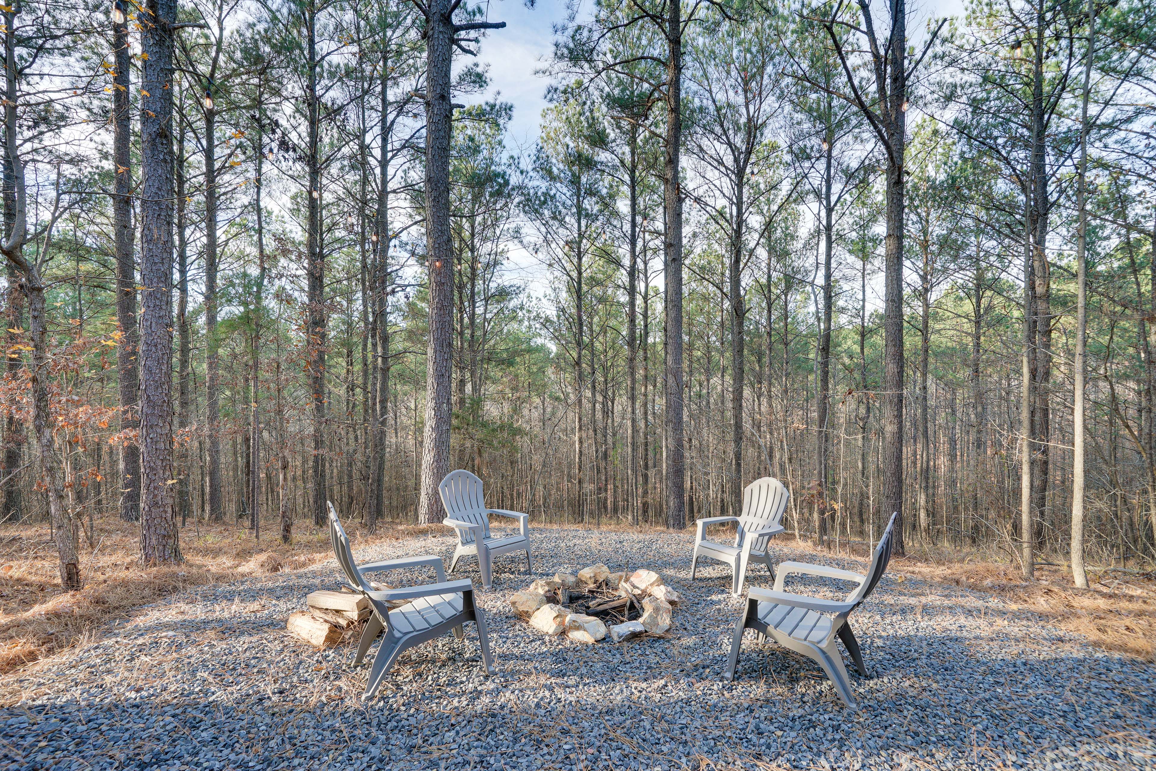 Private Backyard Area | Fire Pit w/ Adirondack Chairs