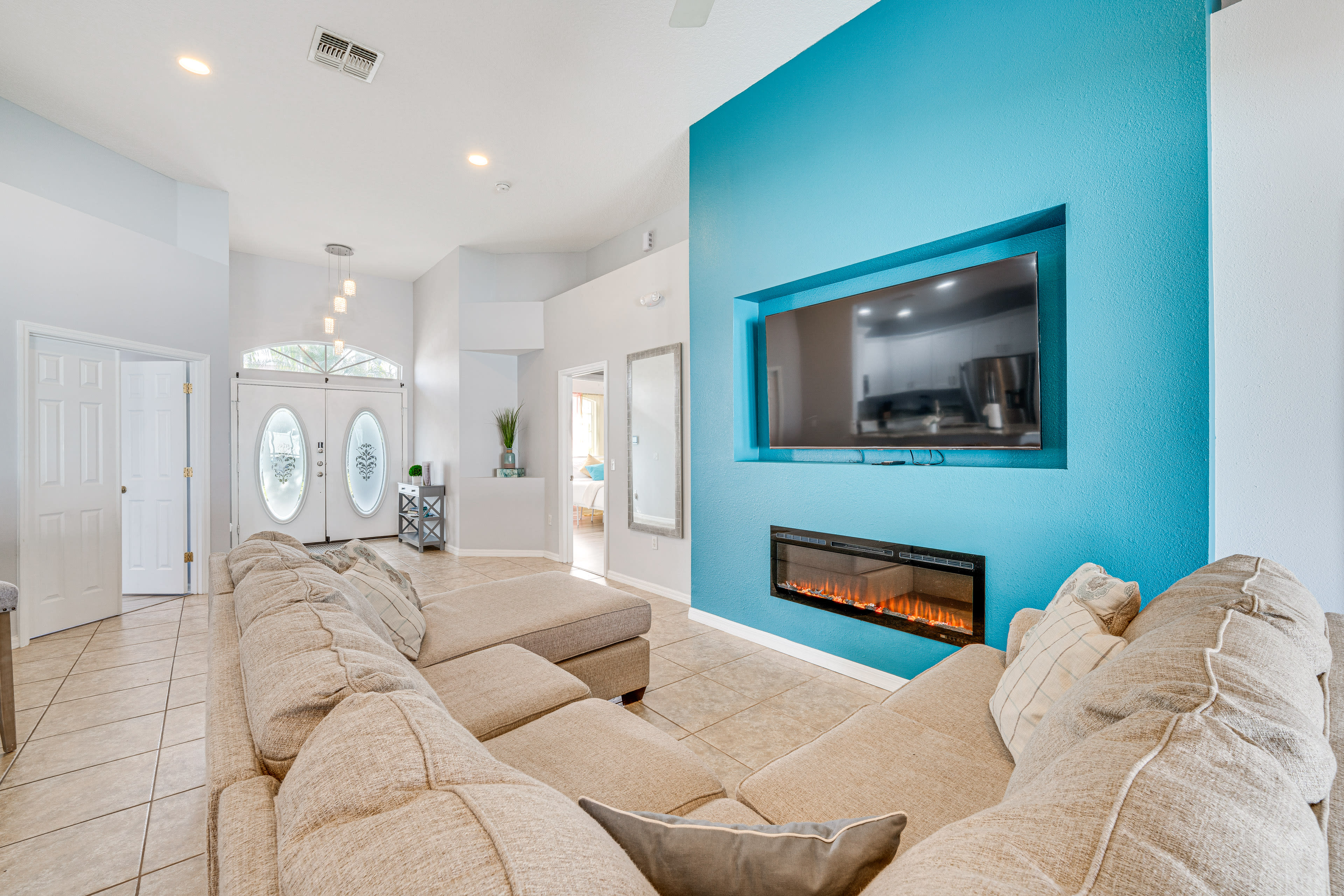 Living Room | Central Air Conditioning & Heating