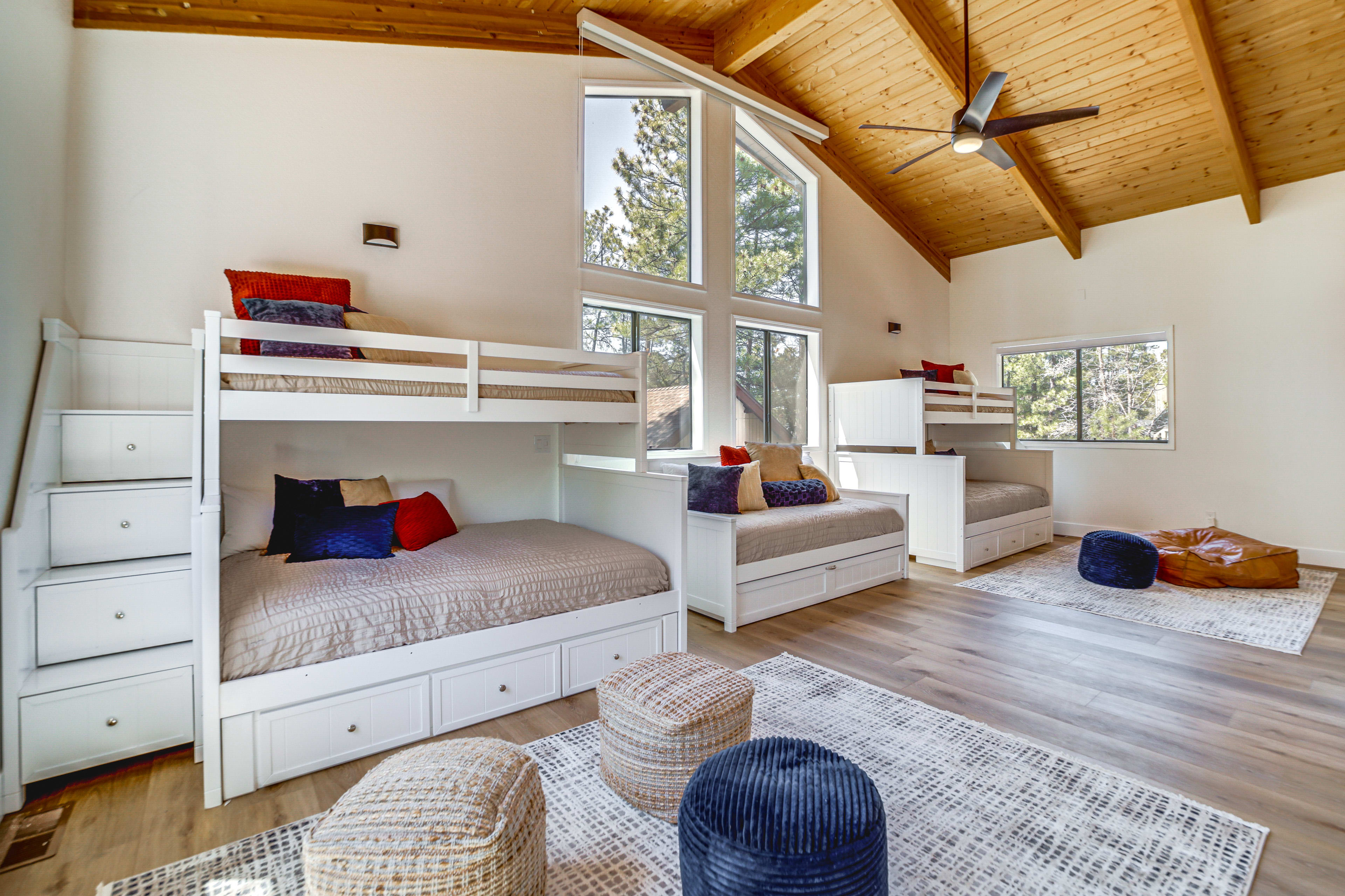 Bedroom 4 | 2nd Floor | 2 Twin/Full Bunk Beds | Twin Daybed w/ Twin Trundle