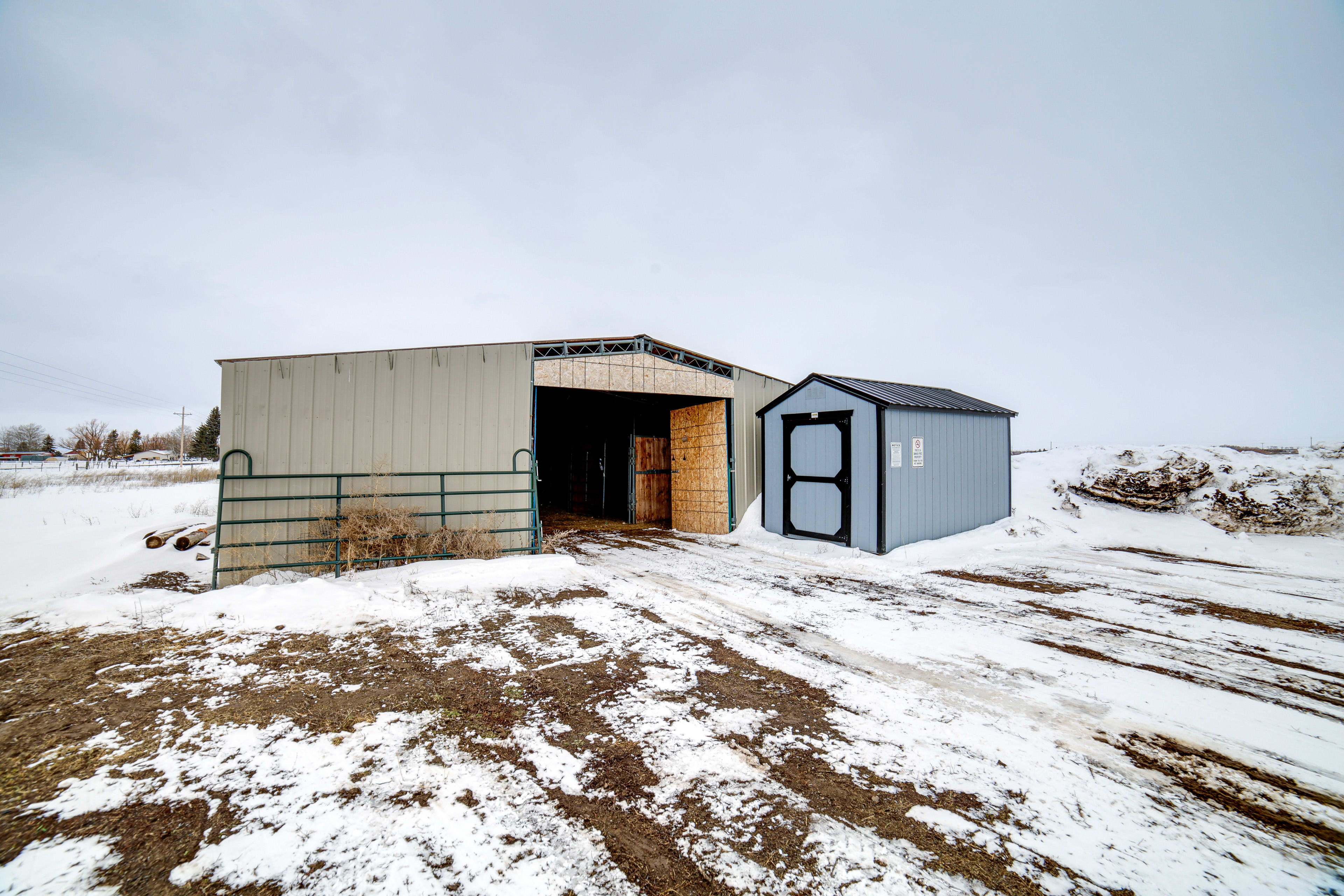 7-Stall Horse Barn