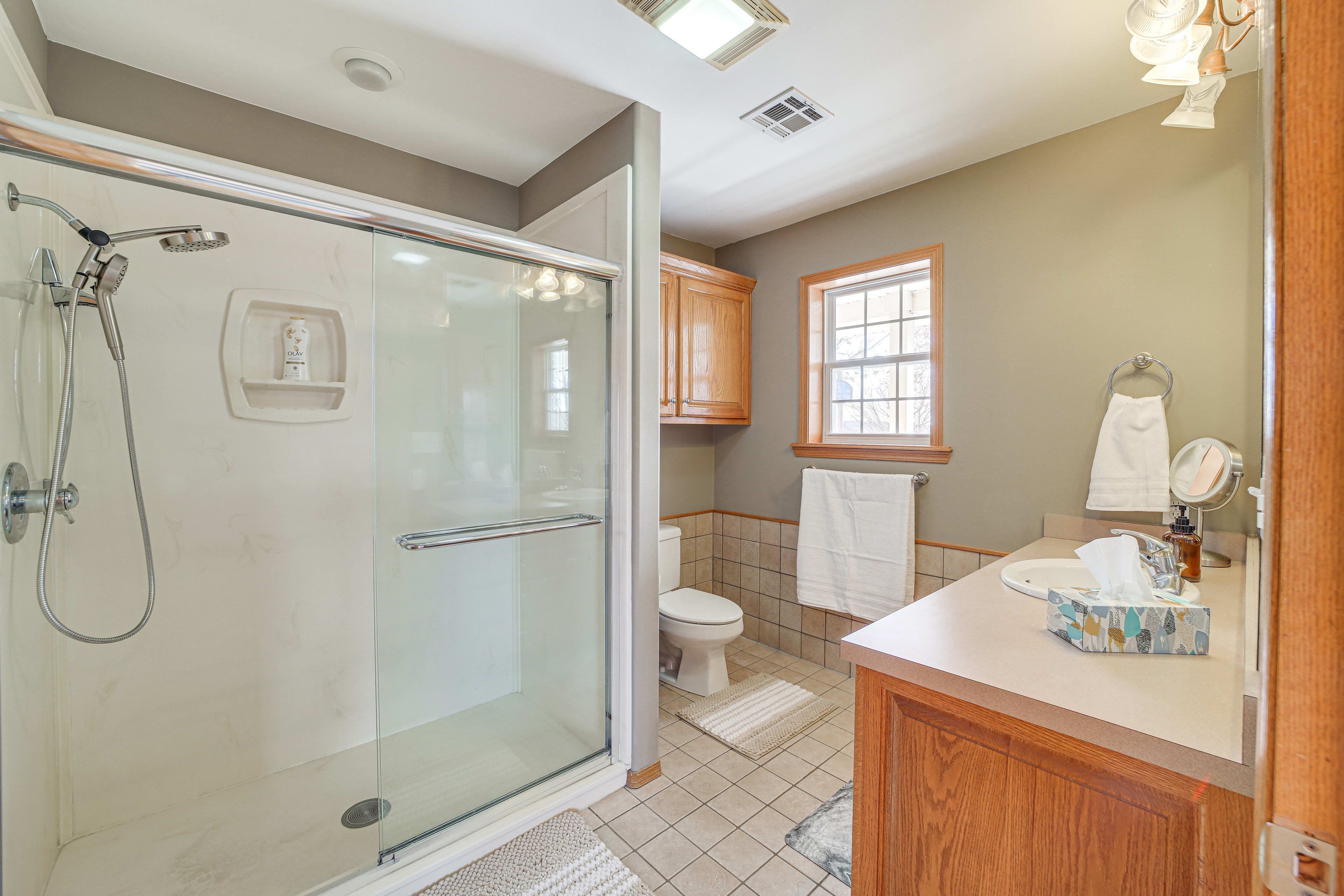 En-Suite Bathroom | Walk-In Closet