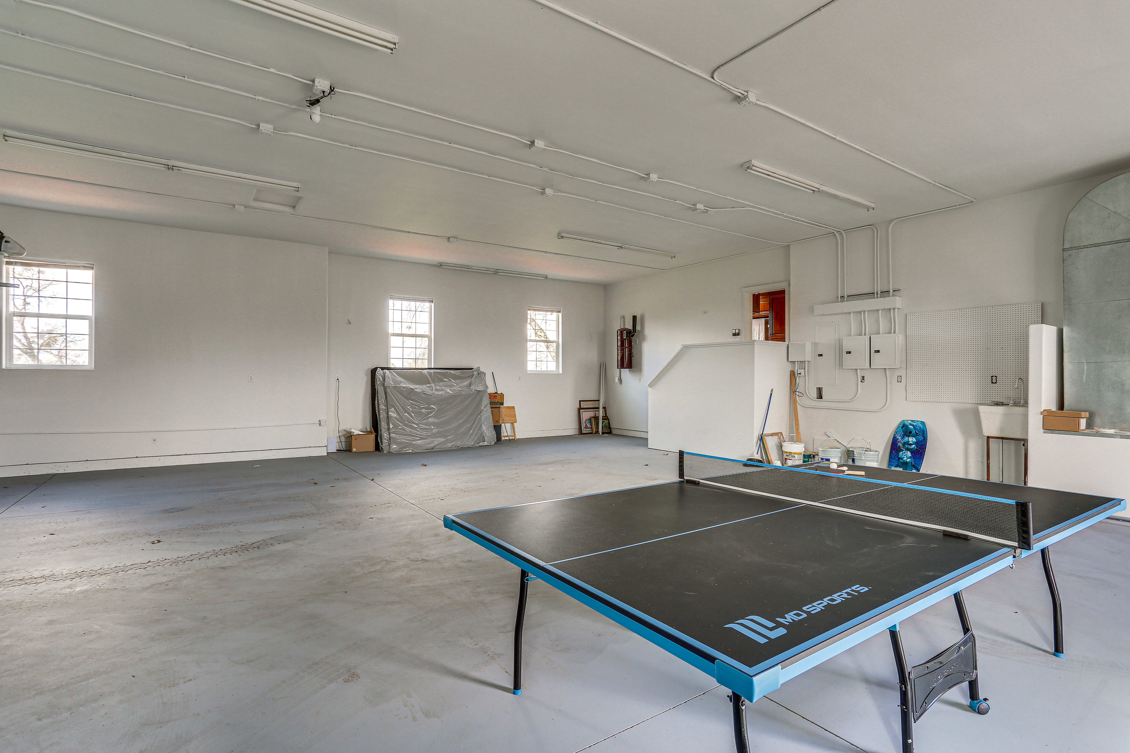 Garage | Ping Pong Table