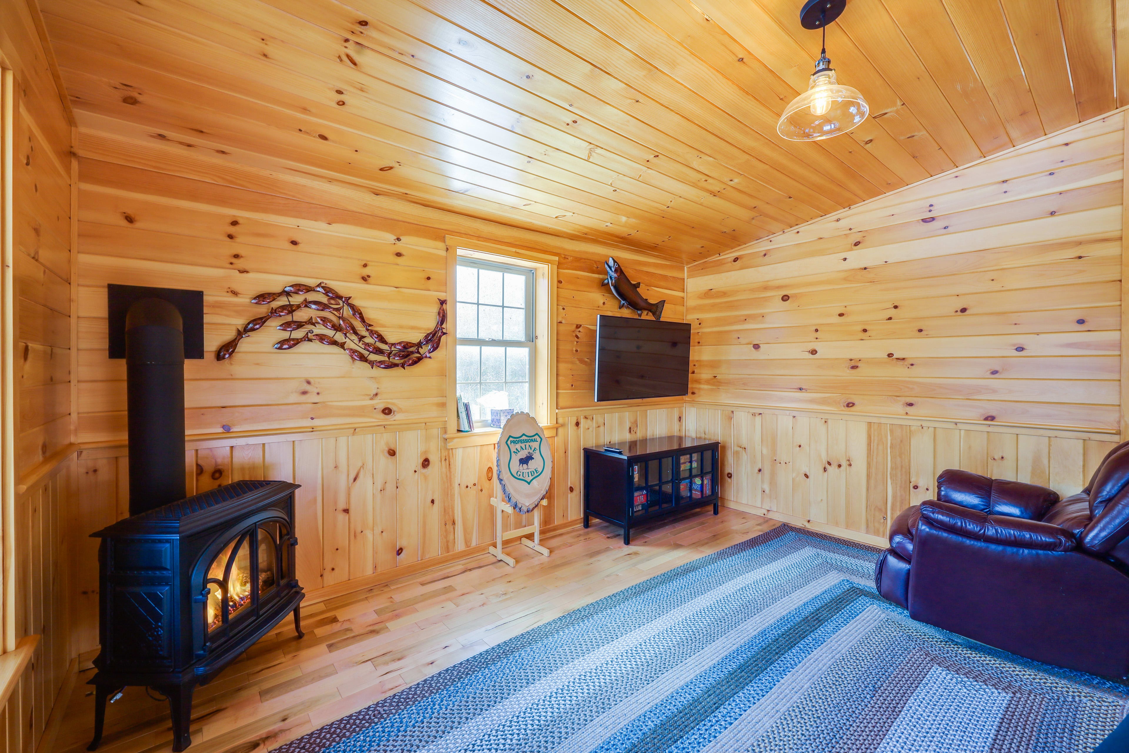 Living Room | Flat-Screen TV | Wood-Burning Stove | Board Games