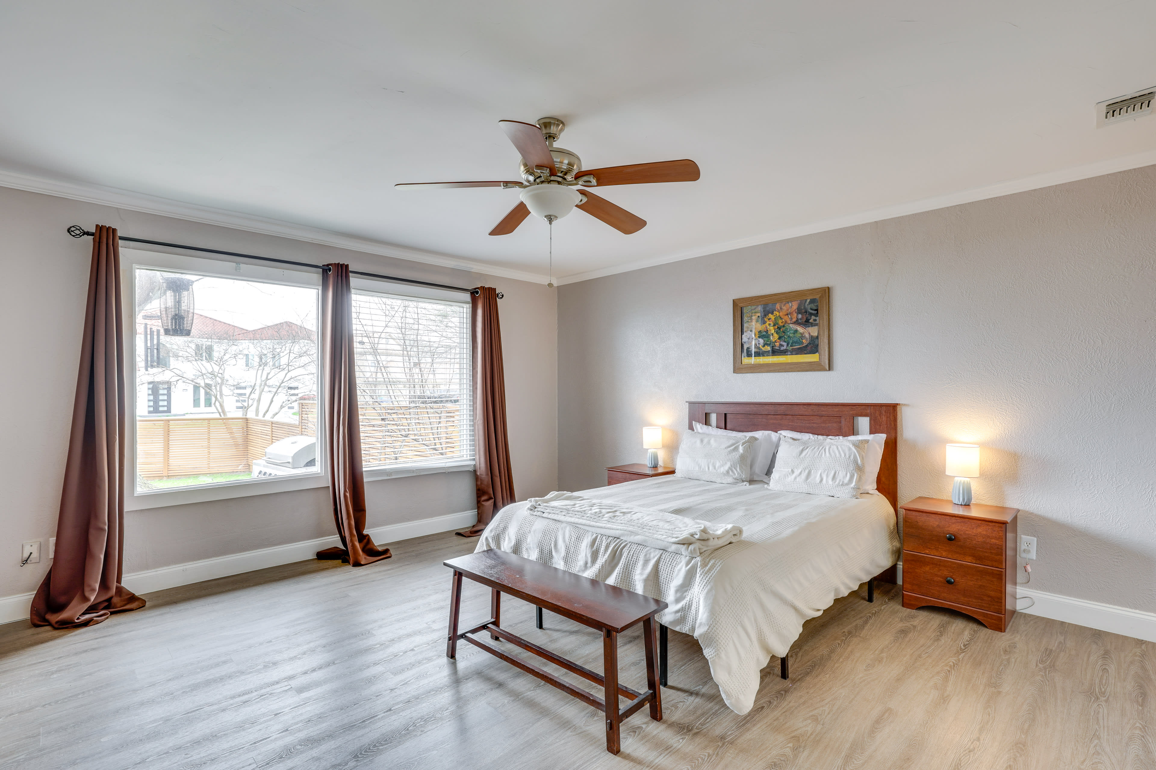 Bedroom 1 | Queen Bed | Linens Provided | En-Suite Bathroom