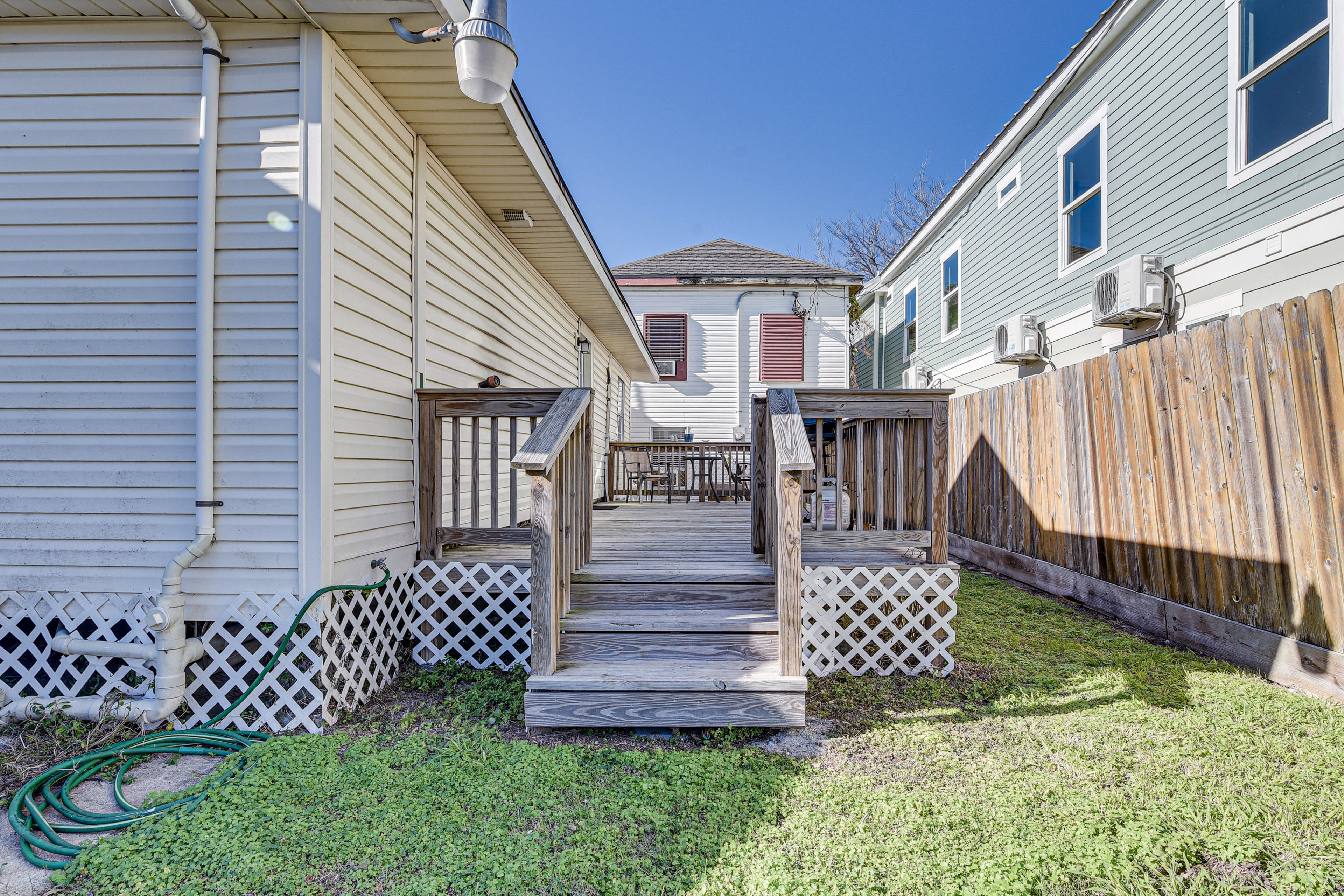 Side Yard | Picnic Table