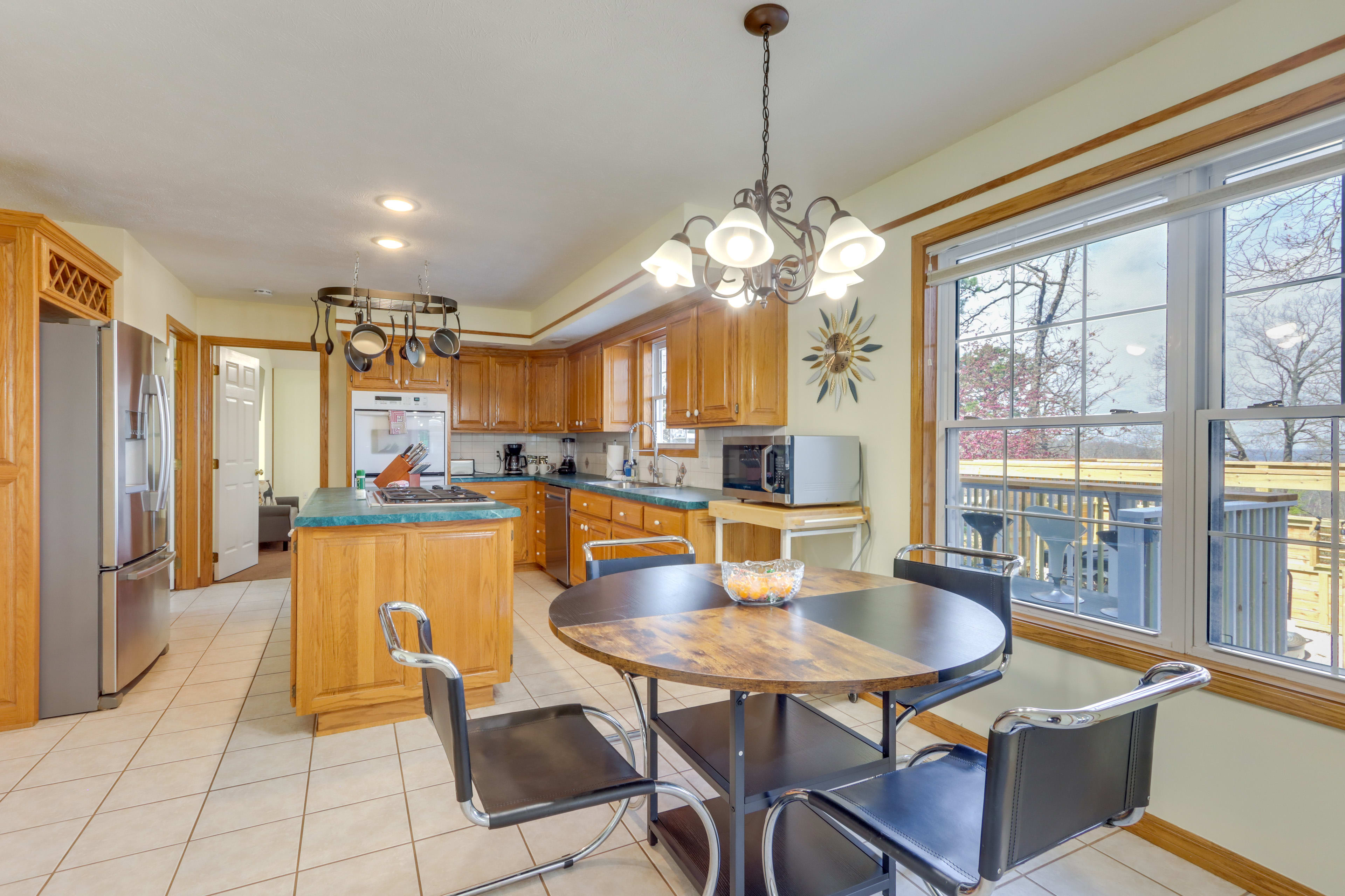 Kitchen Dining Area | 1st Floor