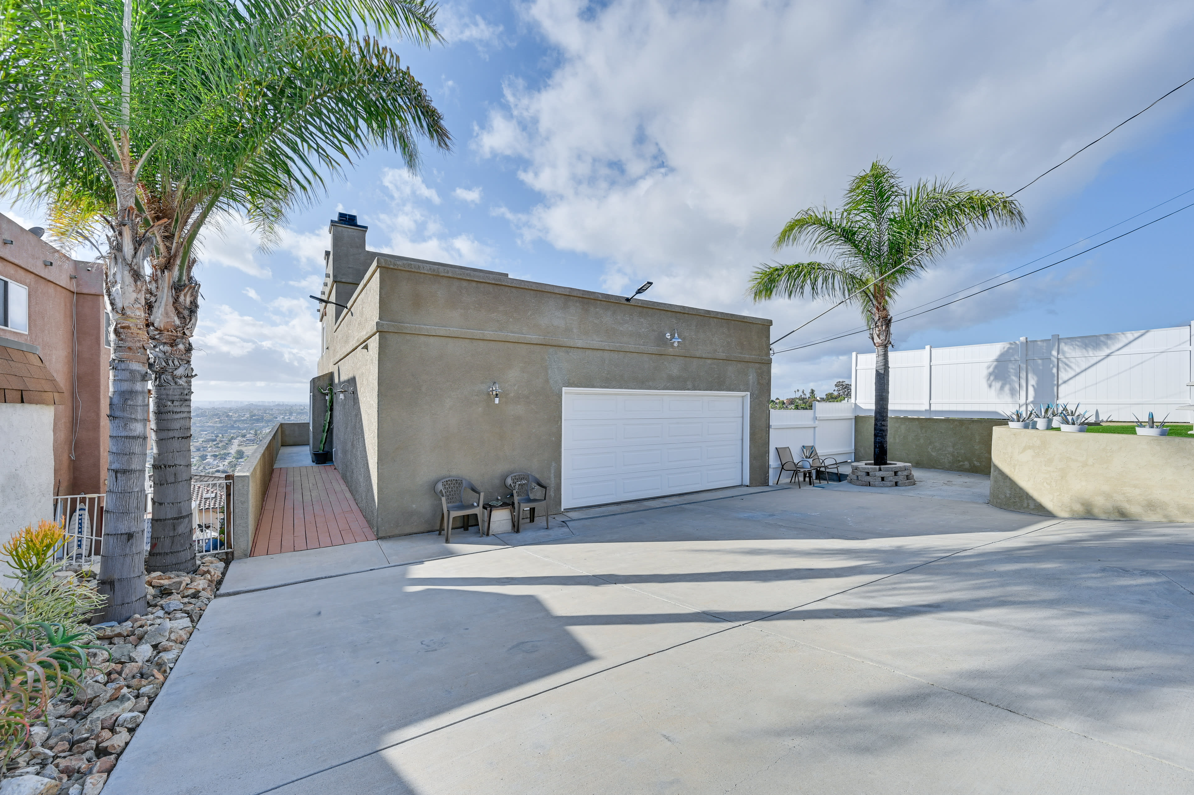 Parking | Garage (2 Vehicles) | Steep Driveway (4 Vehicles) | Street Parking