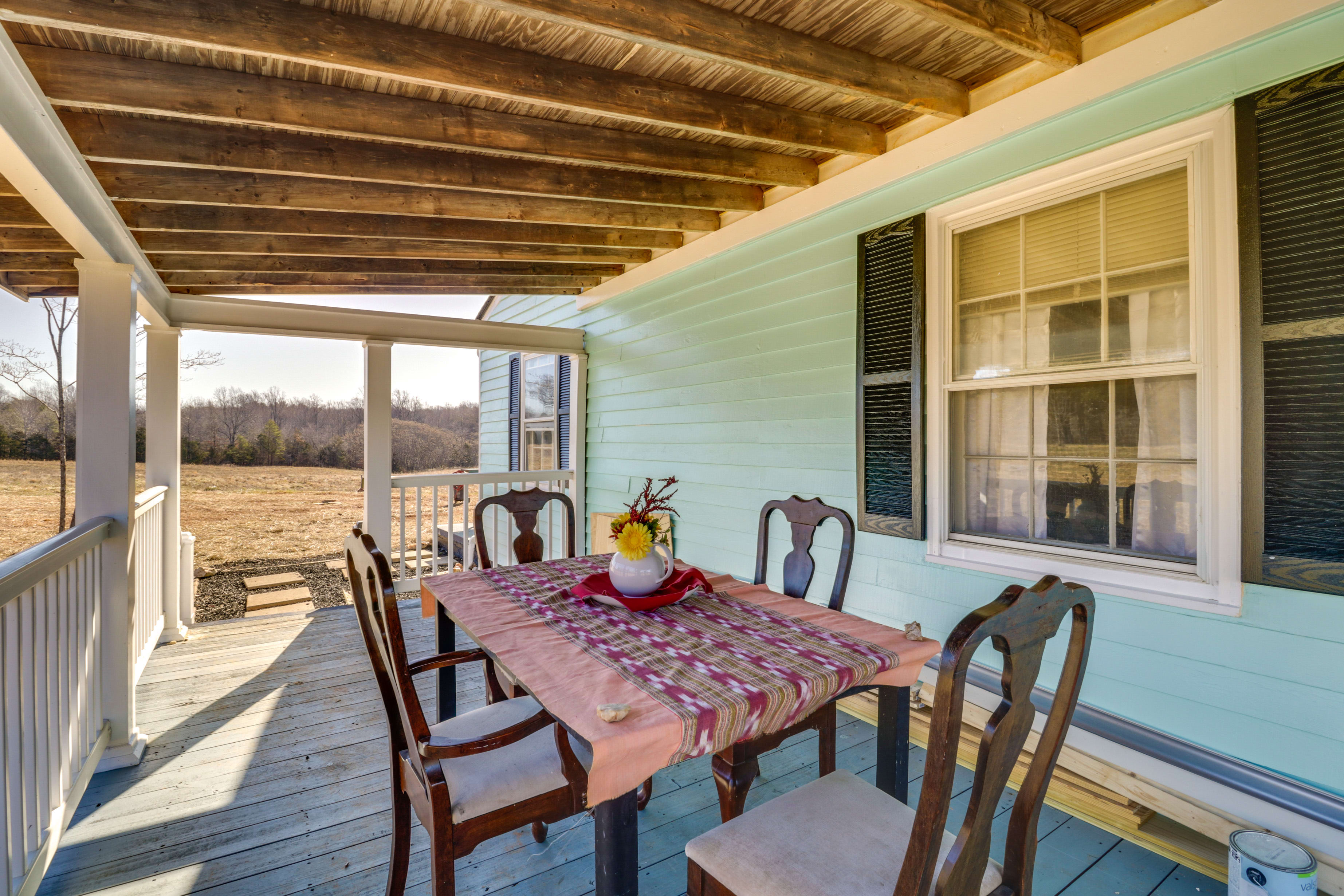 Porch | Outdoor Dining Areas