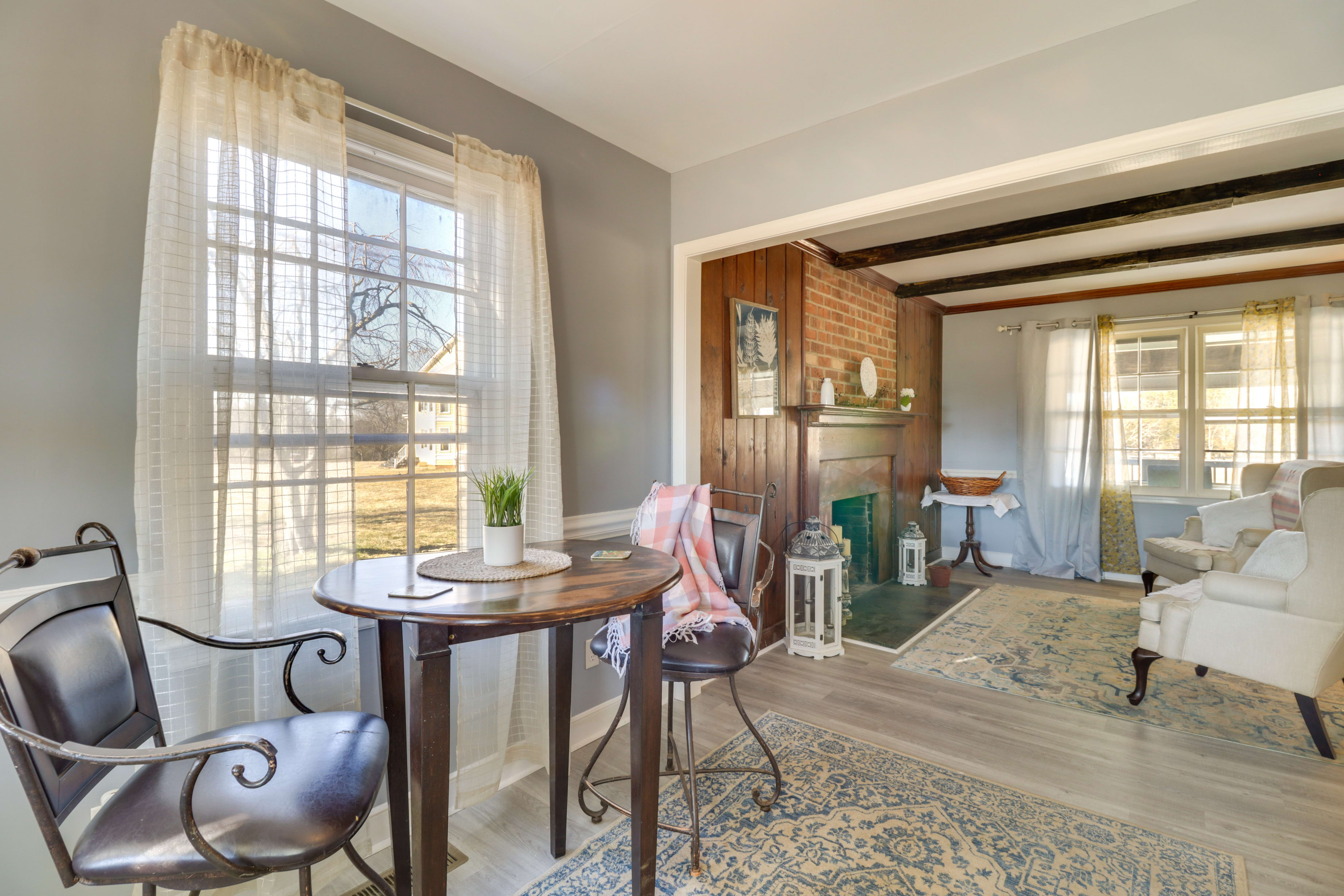 Dining Area | Open Floor Plan