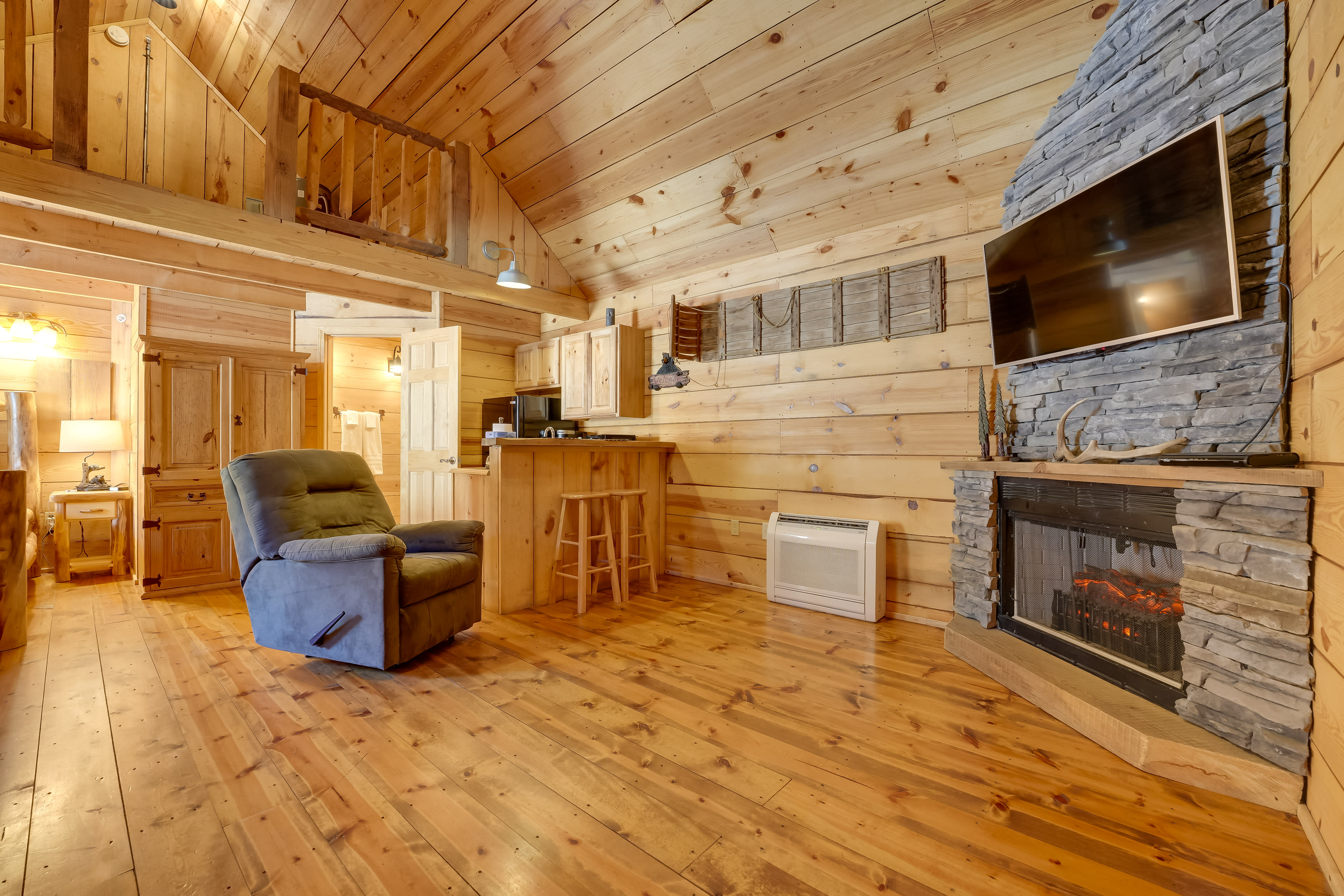 Cabin Interior | Smart TV w/ Cable | Electric Fireplace