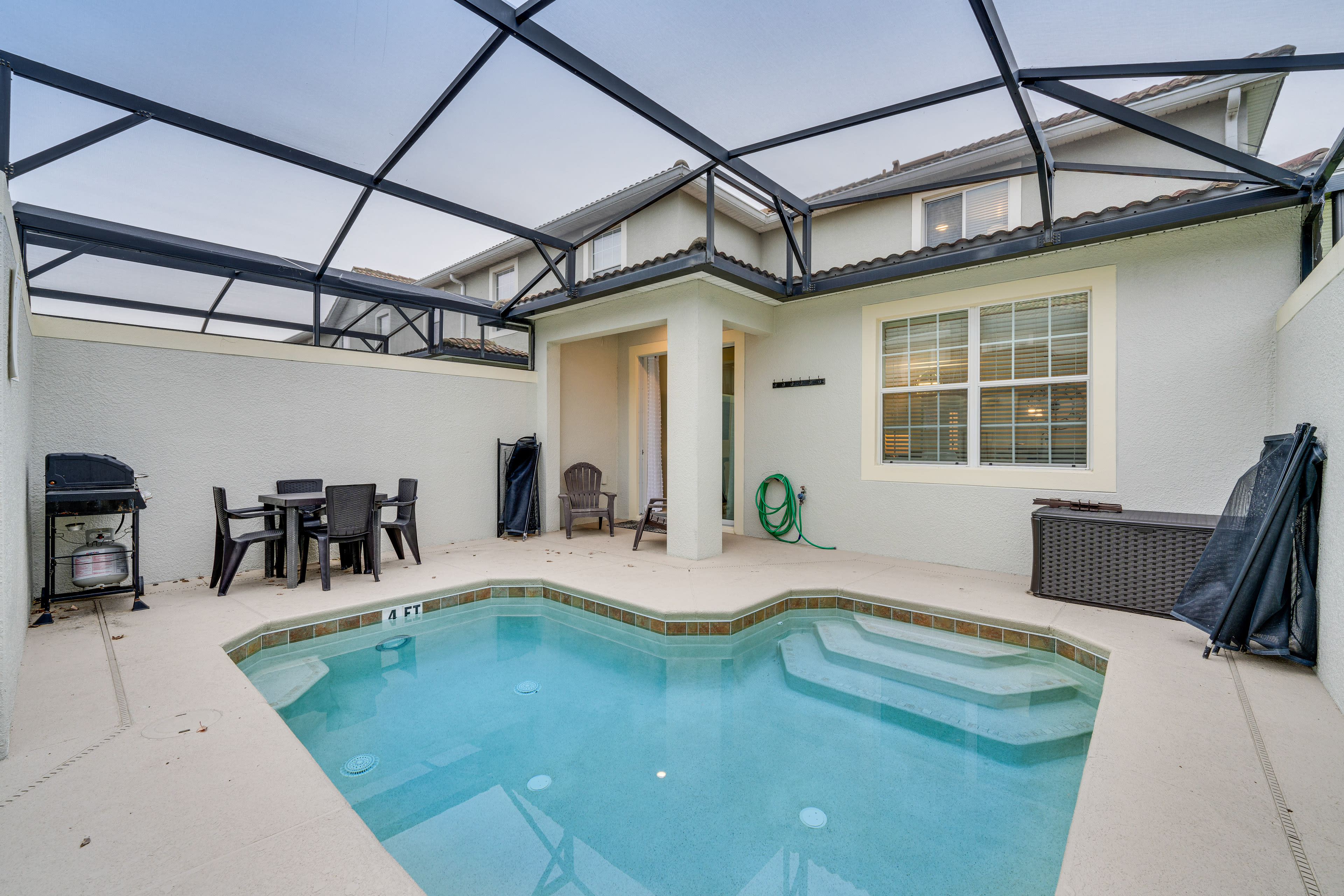 Private Lanai w/ Soaking Pool (Up to 4') | Gas Grill