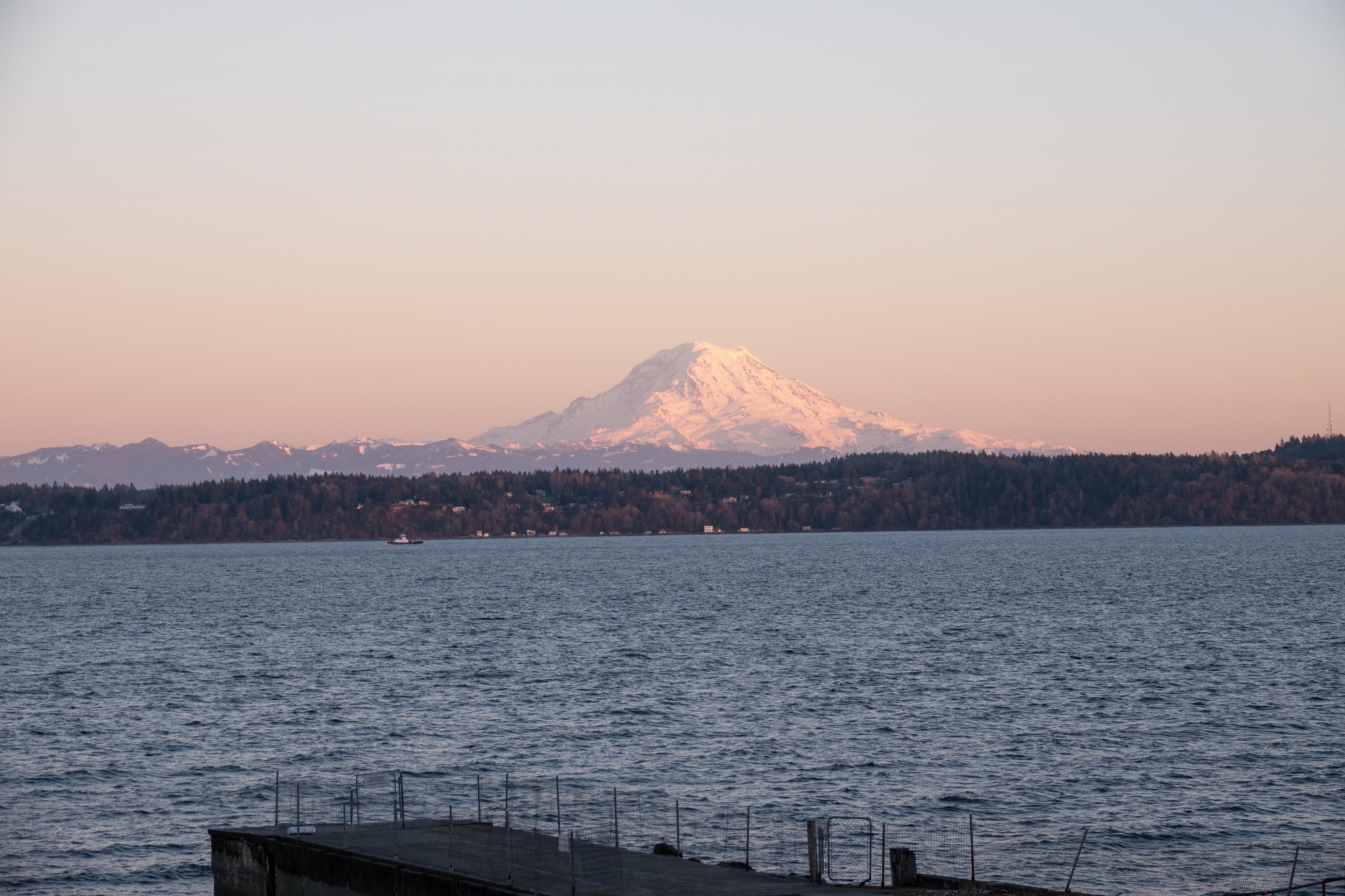 Ocean & Mountain Views