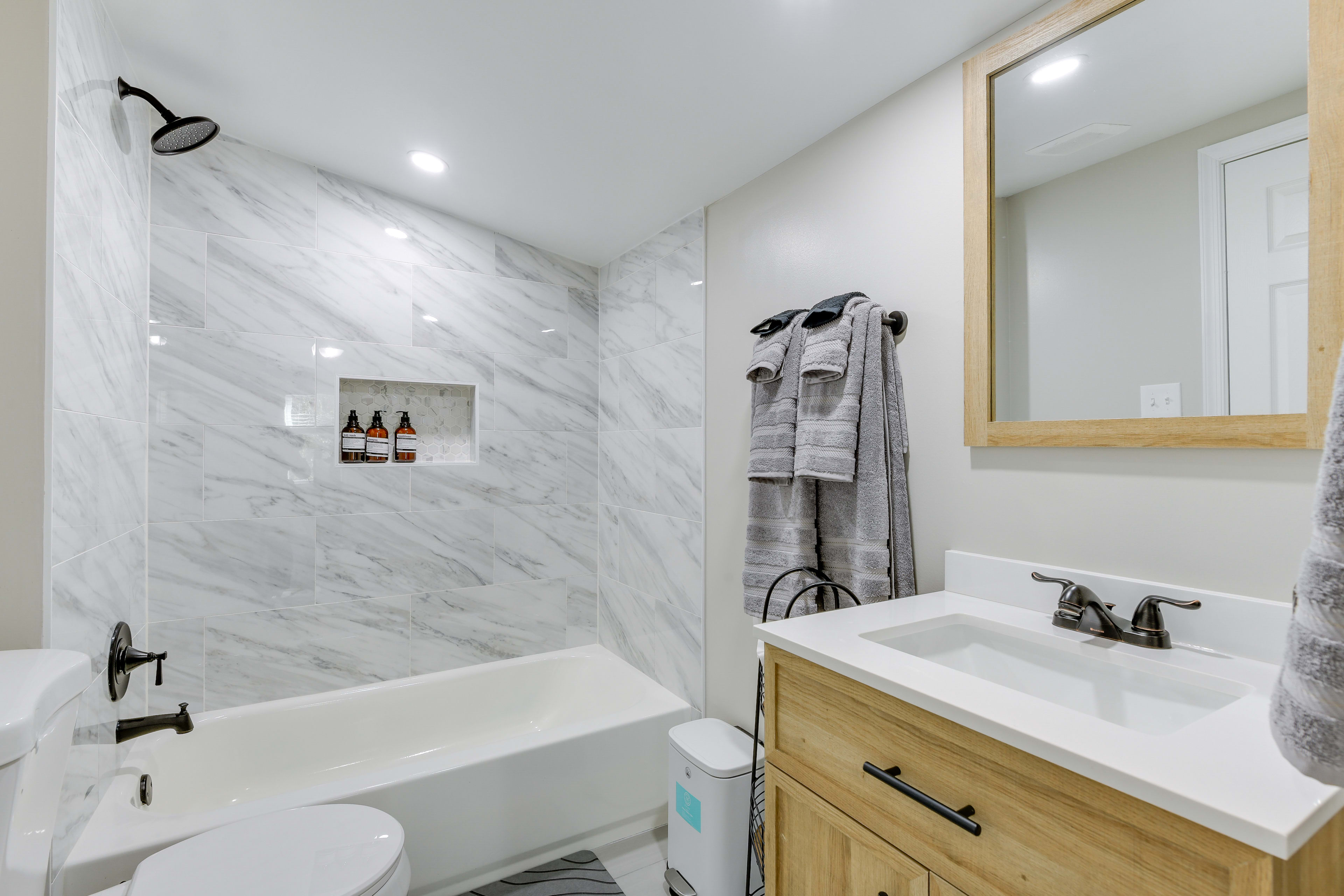 En-Suite Bathroom | 2nd Floor