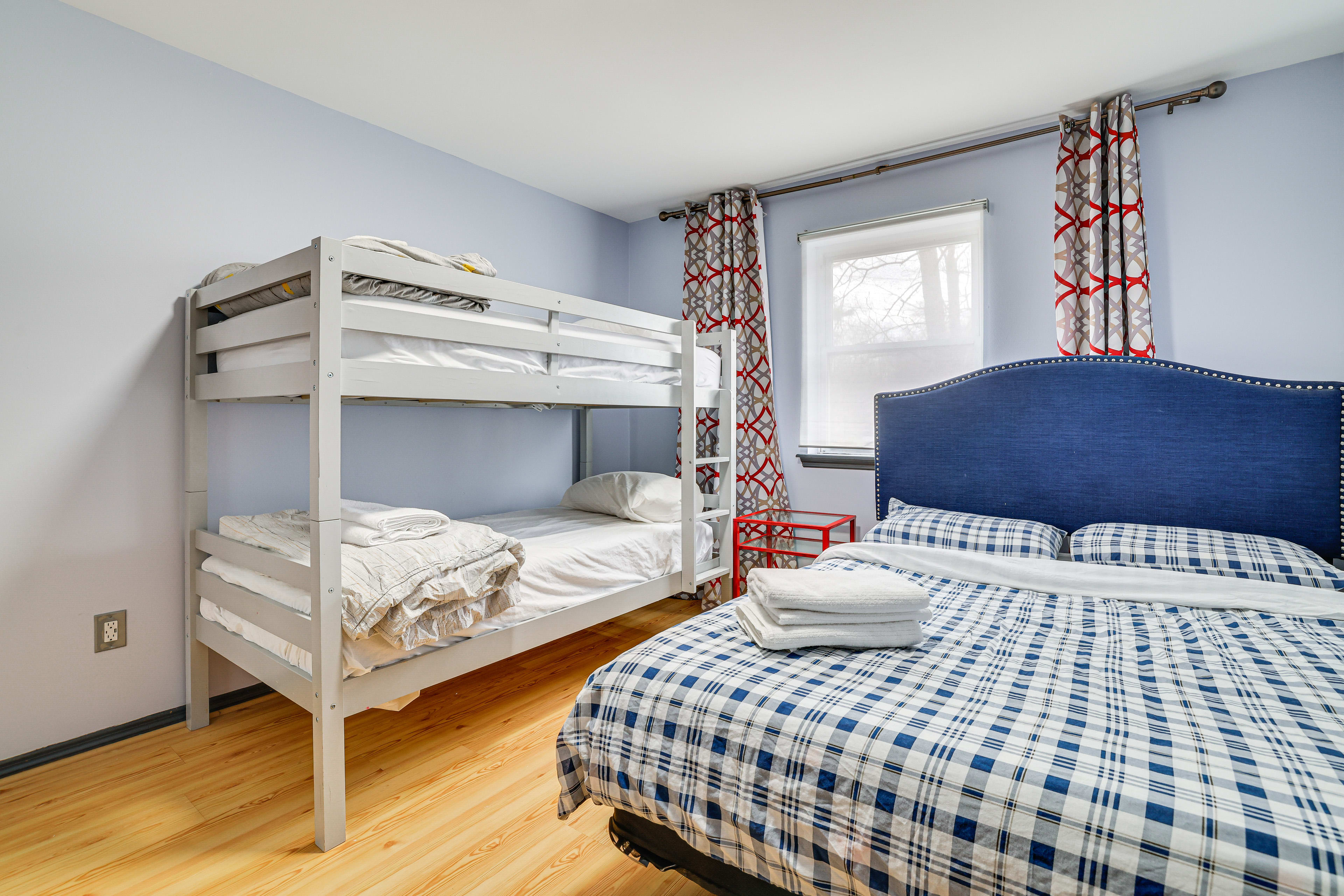 Bedroom 2 | 3rd Floor | Queen Bed | Twin Bunk Bed