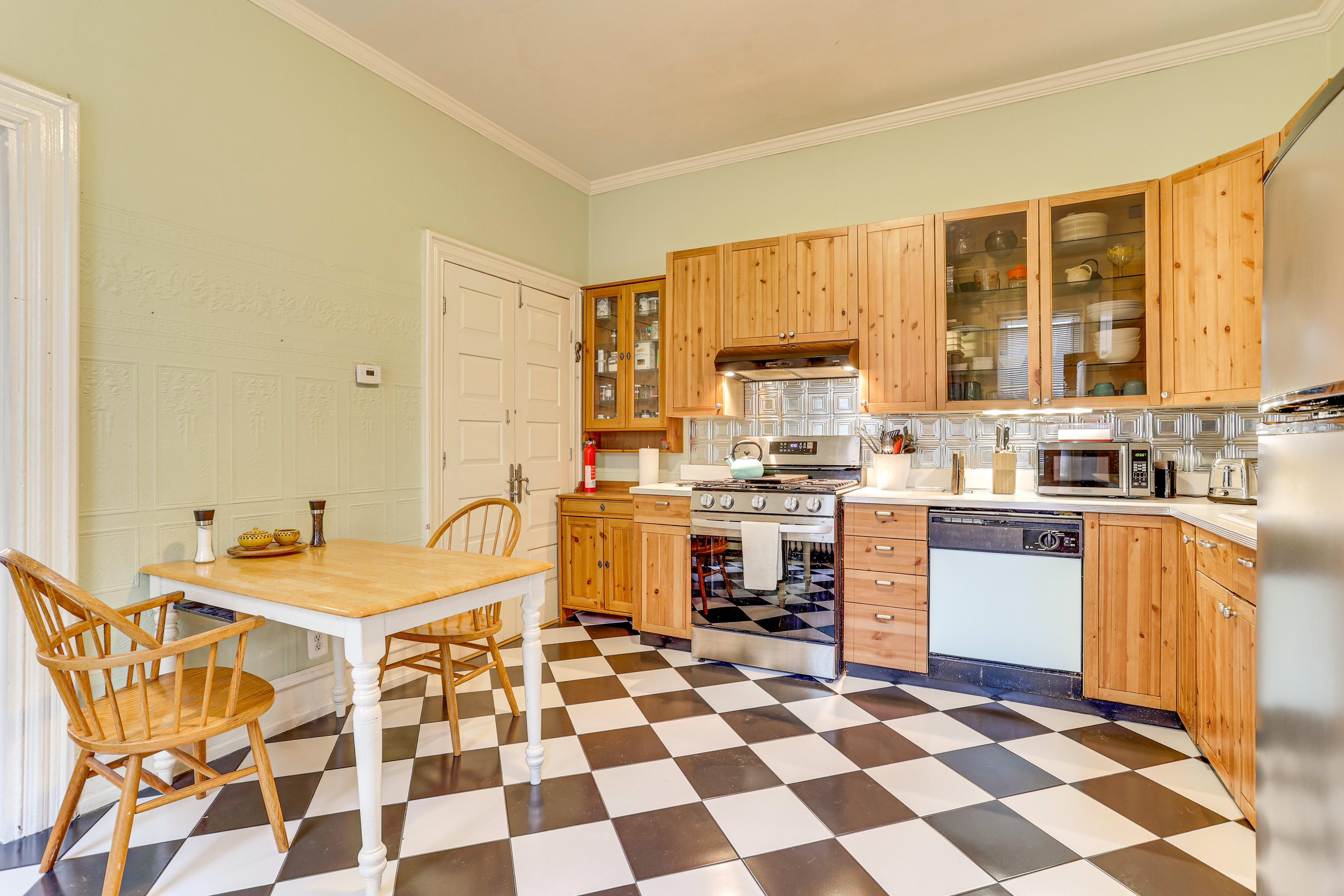 Kitchen | Main Level | Dishwasher | Drip Coffee Maker