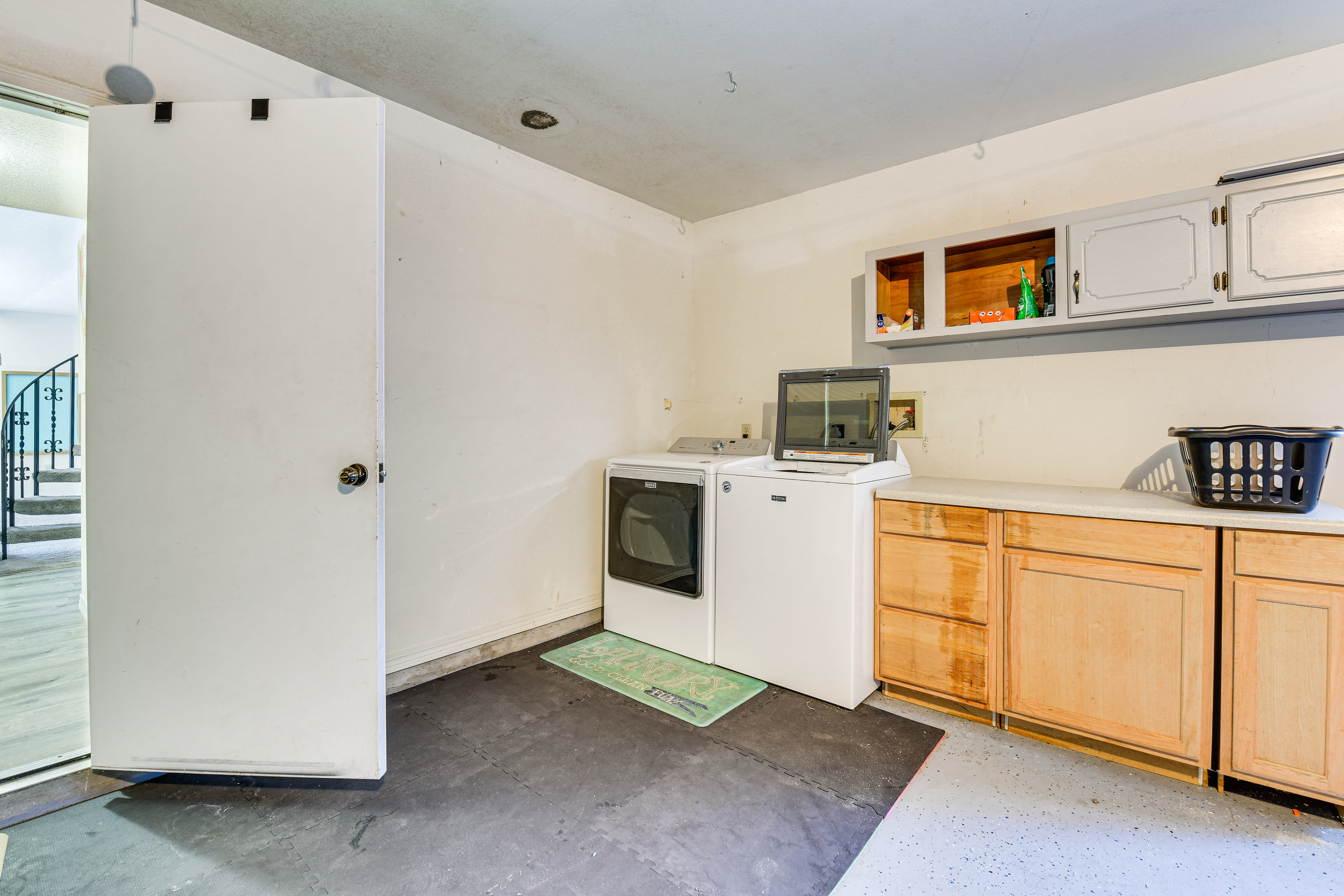 Garage | 1st Floor | In-Unit Laundry