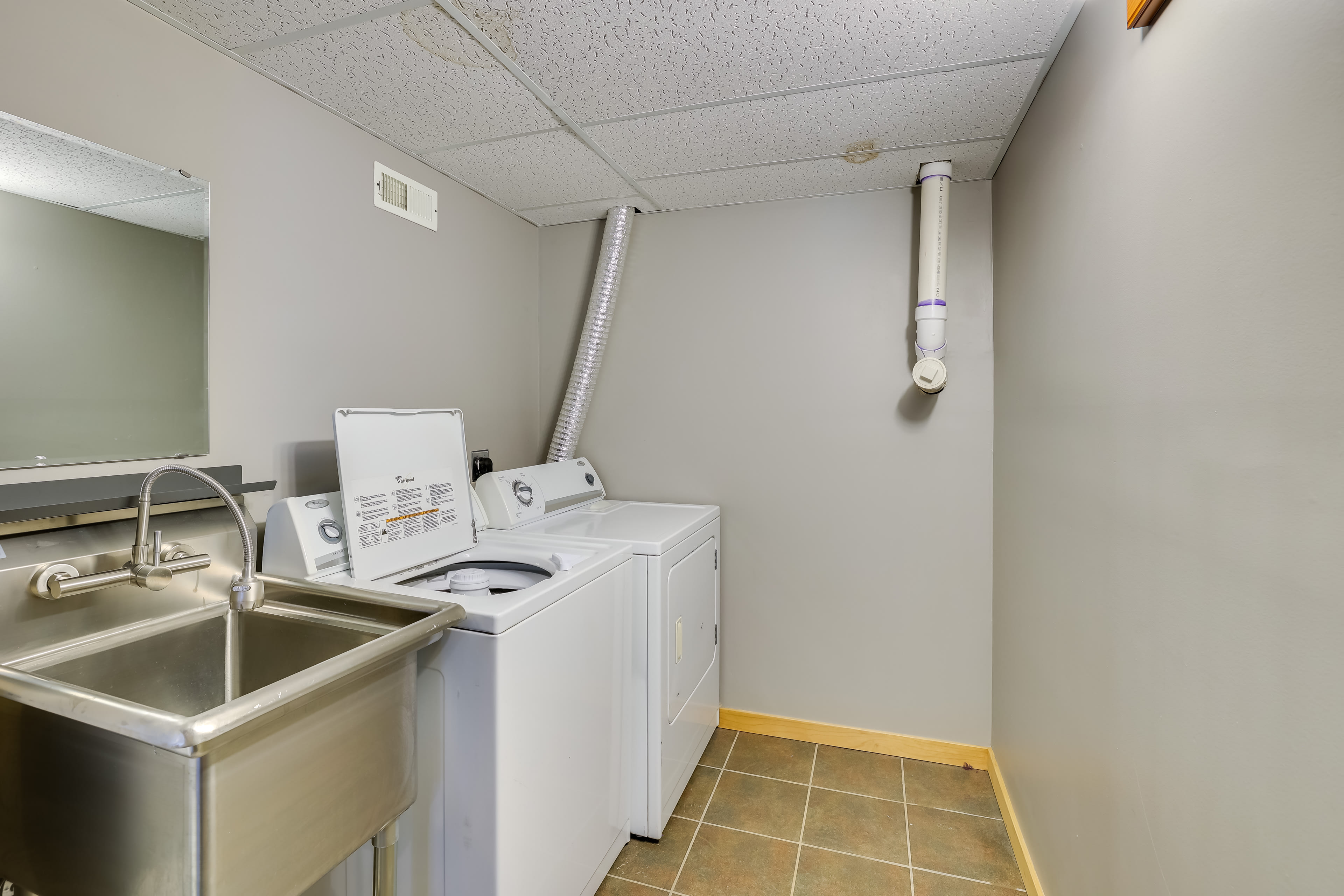 In-Unit Laundry | Ground Floor