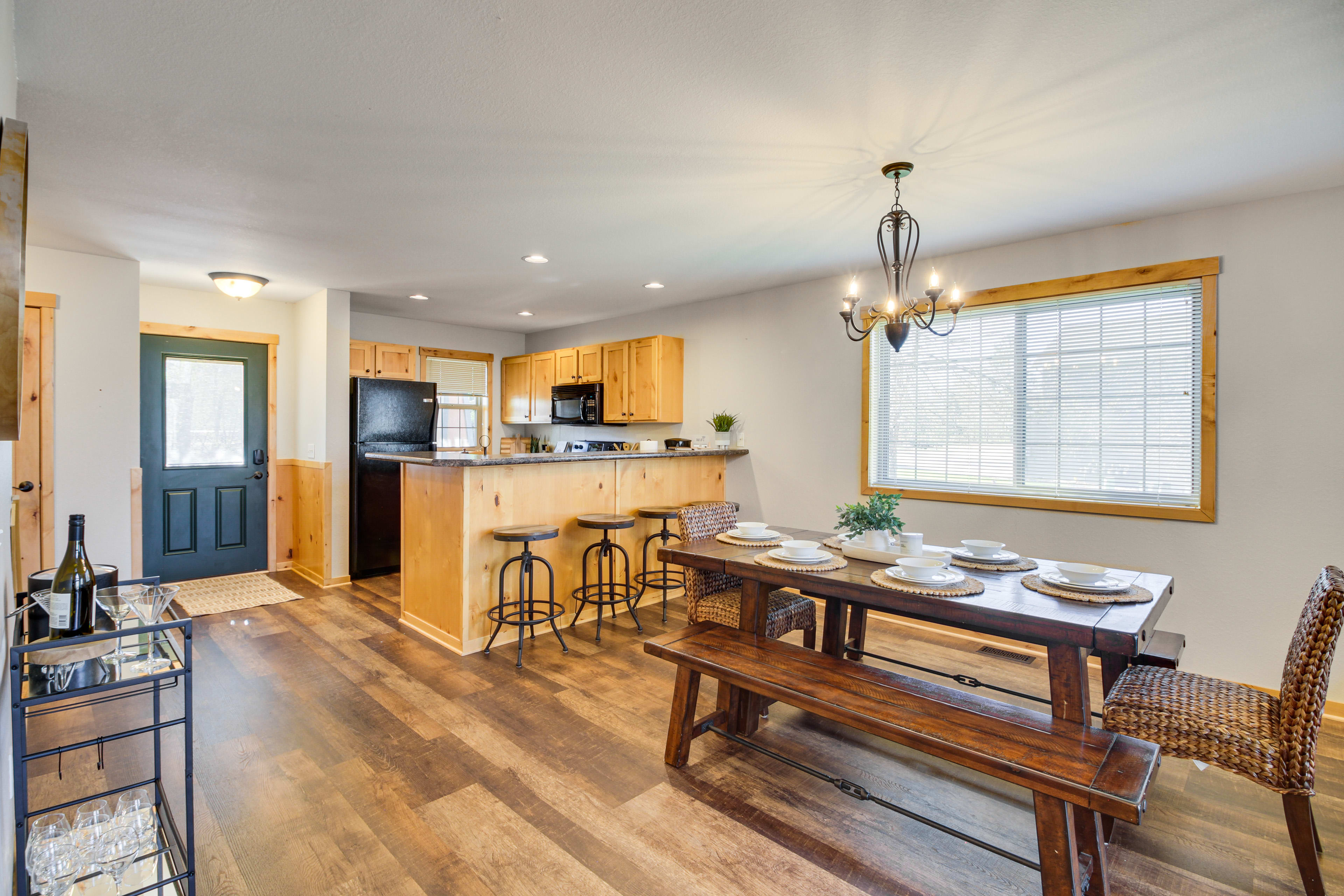 Dining Area | Dishware & Flatware Provided | Main Level