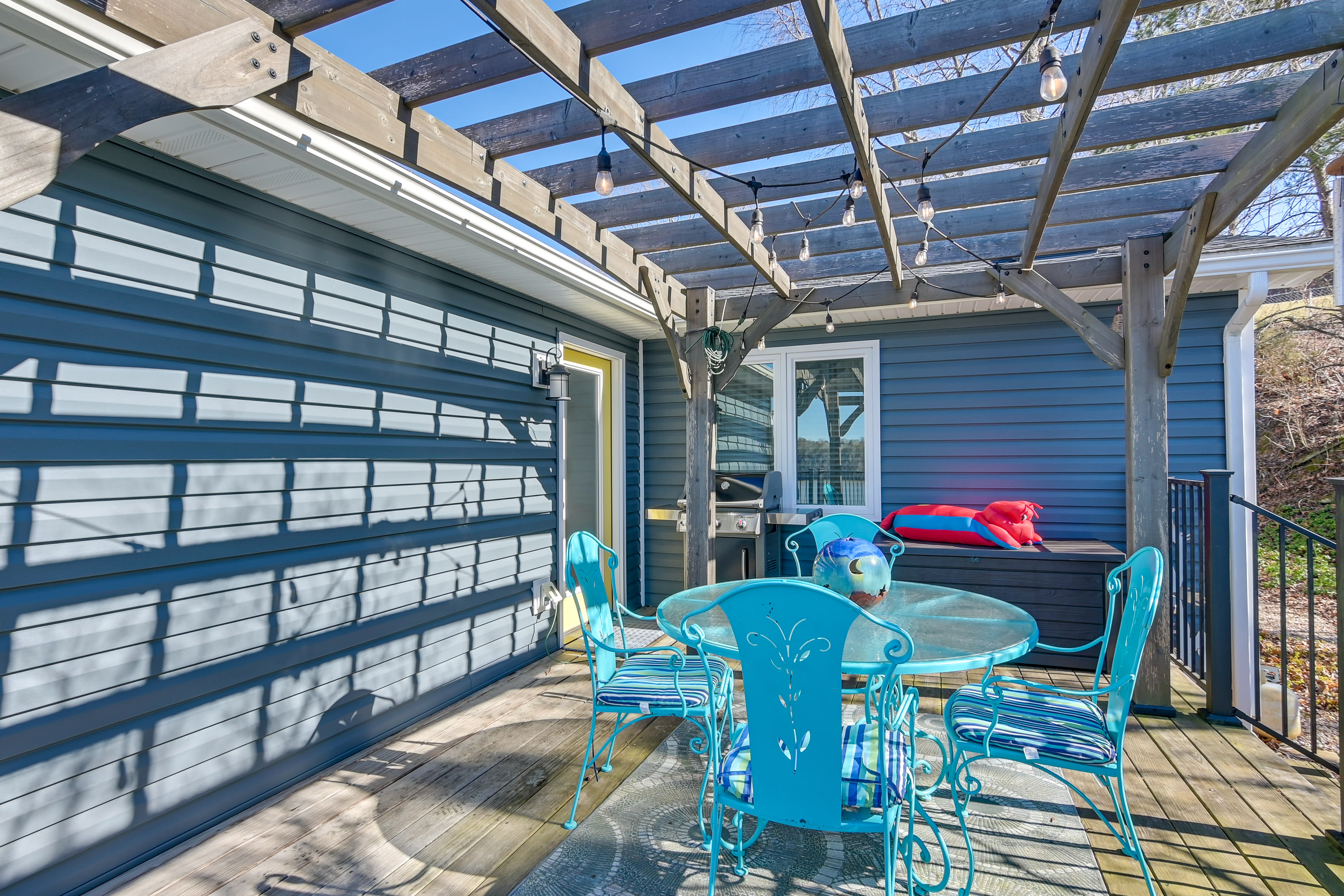 Wraparound Deck | Gas Grill | Dining Area | Lake View